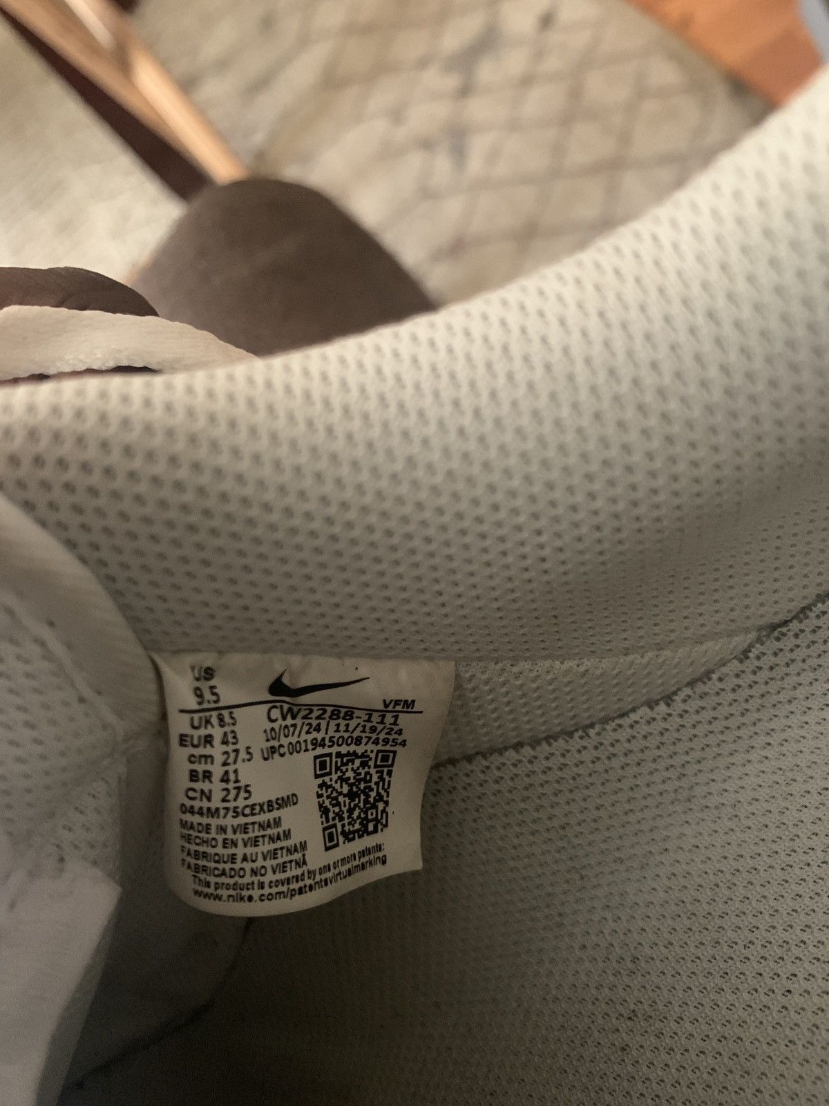 Nike air force 1 07 triple white Size US 9.5 / EU 42-43 - 7 Thumbnail