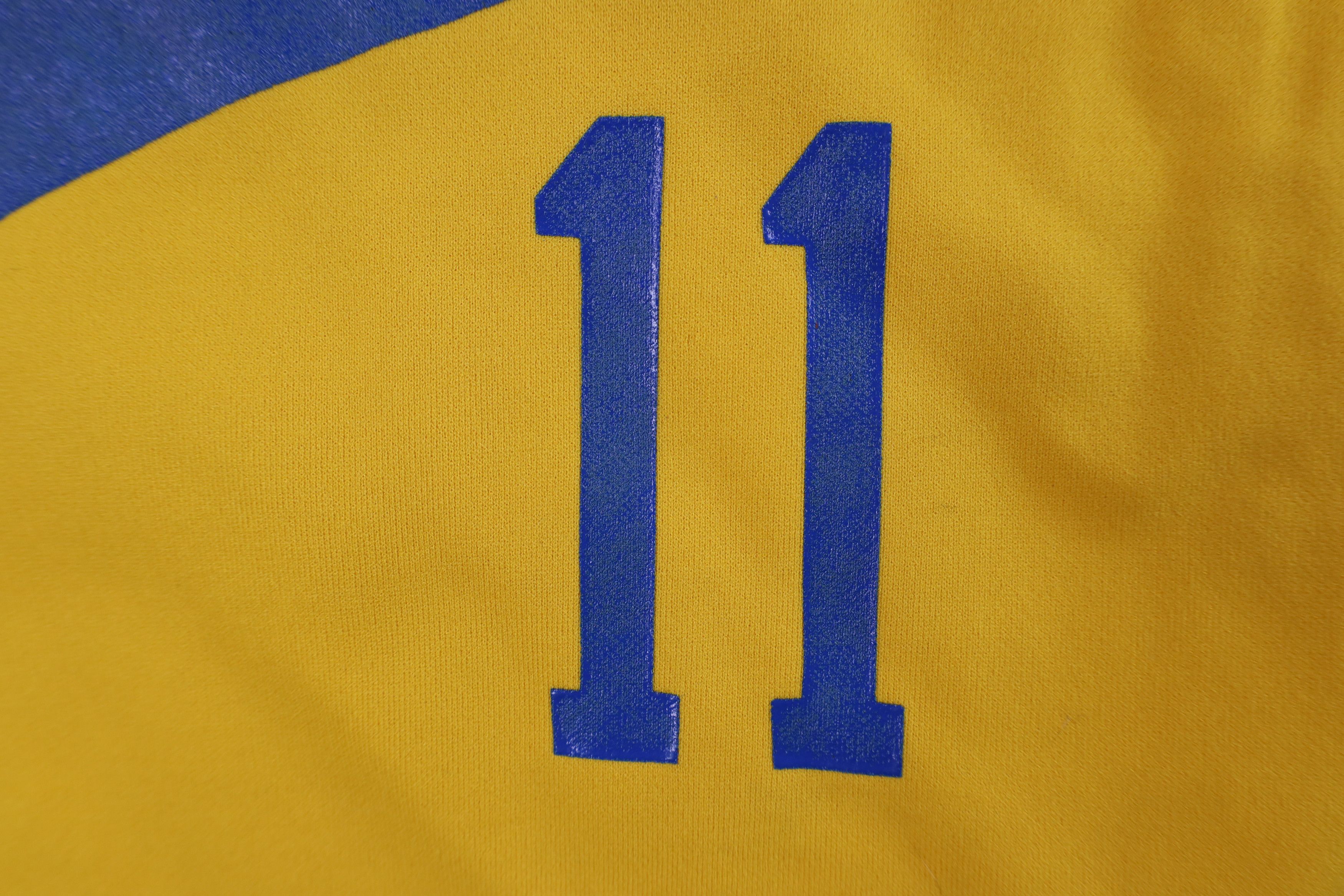 Champion Vintage 70s Champion V-Neck Durene Jersey T-Shirt Yellow USA Size XL / US 12-14 / IT 48-50 - 6 Thumbnail