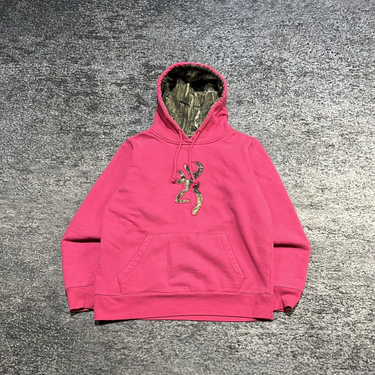Realtree Vintage Y2K Browning Pink Grunge Skater Camo Outdoor Hoodie Size US S / EU 44-46 / 1 - 1 Thumbnail