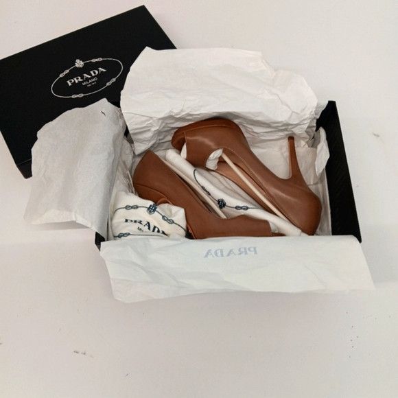 Prada Prada Women's Tan Leather Peep Toe Platform Heels - EU37/US7 Size US 7 / IT 37 - 16 Thumbnail