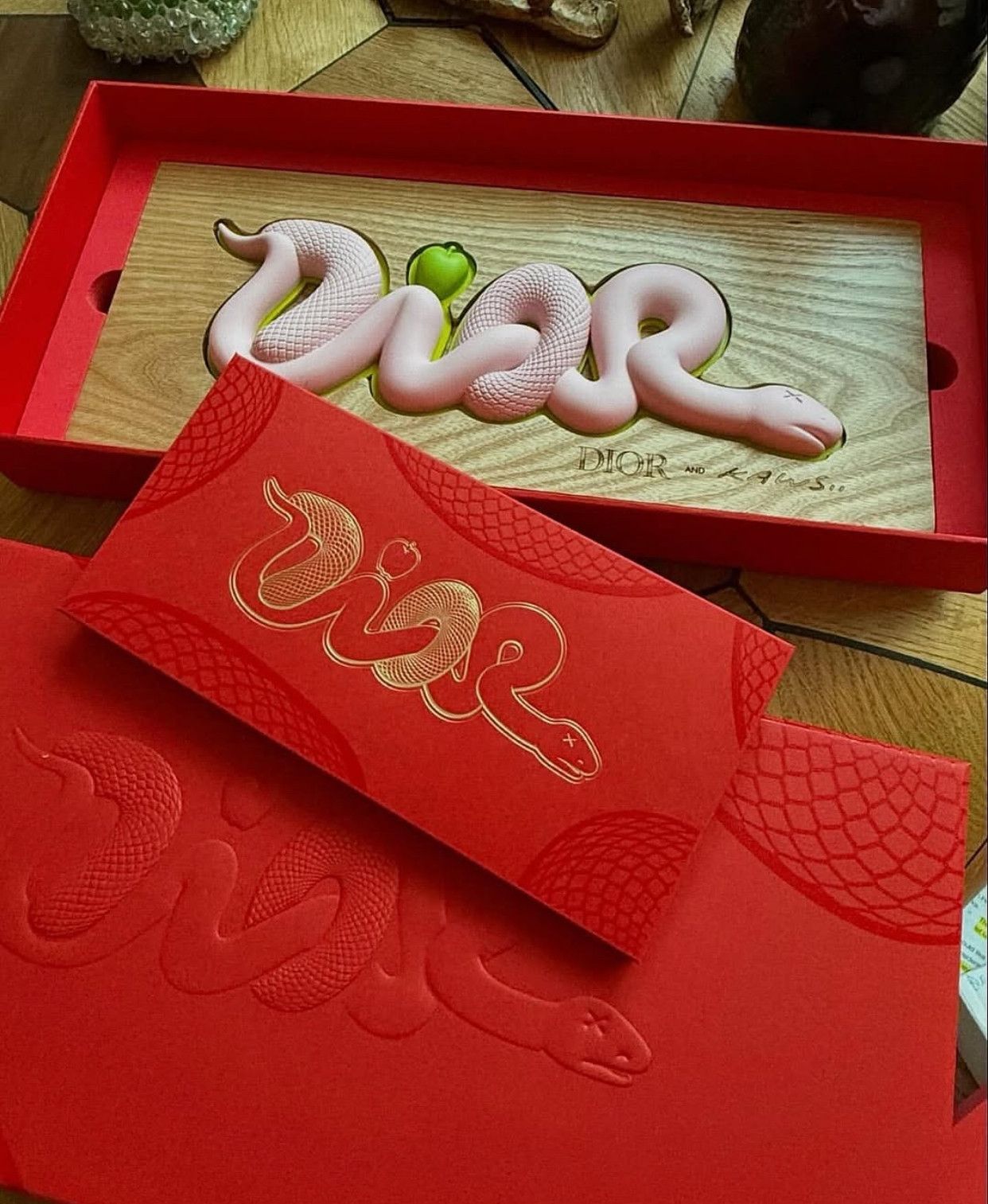 Dior × Kaws KAWS x DIOR Snake Figure Size ONE SIZE - 2 Thumbnail