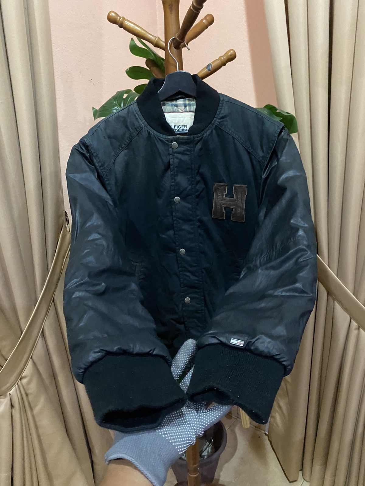 Tommy Hilfiger VINTAGE Y2K TOMMY HILFIGER VARSITY JACKET Size US L / EU 52-54 / 3 - 6 Thumbnail