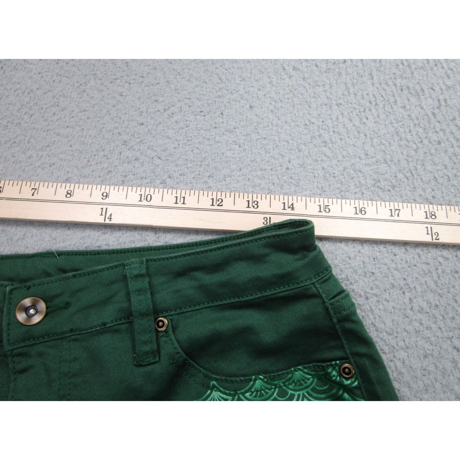 Vintage Disney Her Universe Pants Juniors 9 Green Stretch Skinny Twill Mermaid Scales Size 30" / US 8 / IT 44 - 4 Thumbnail