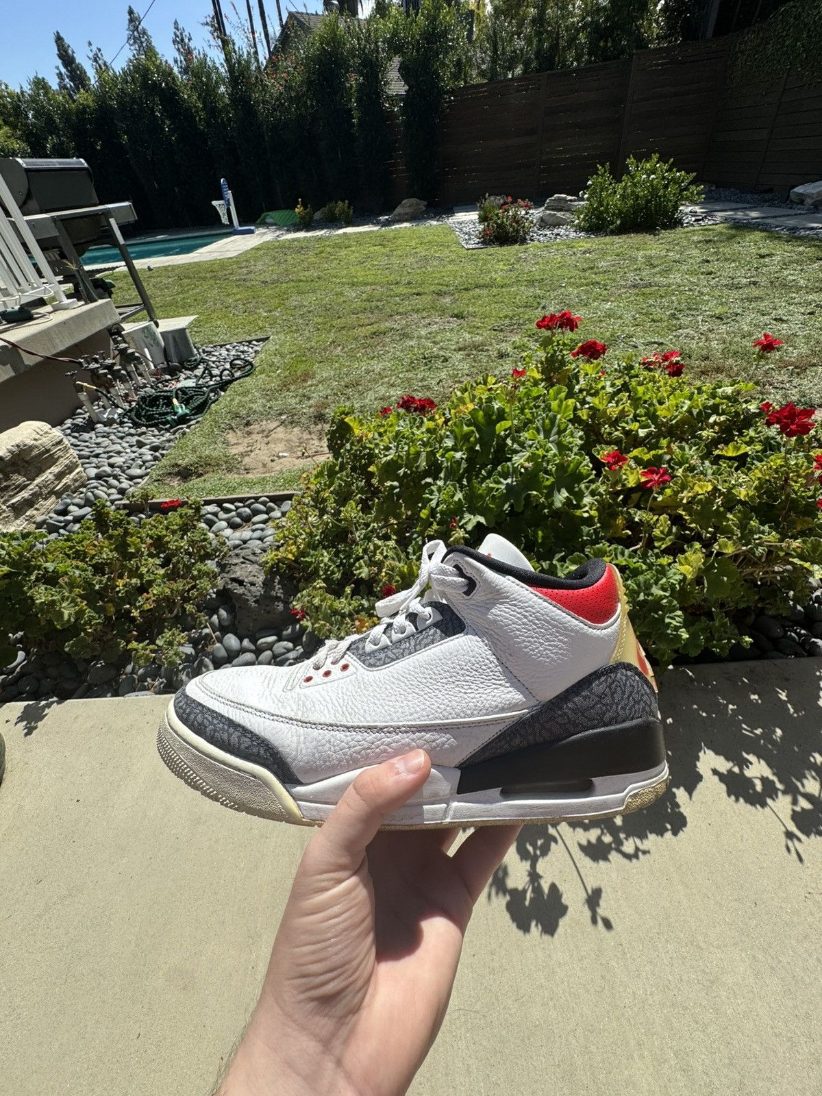 Jordan Brand Jordan 3 SE Fire Red Denim (2020) Size US 12 / EU 45 - 1 Thumbnail