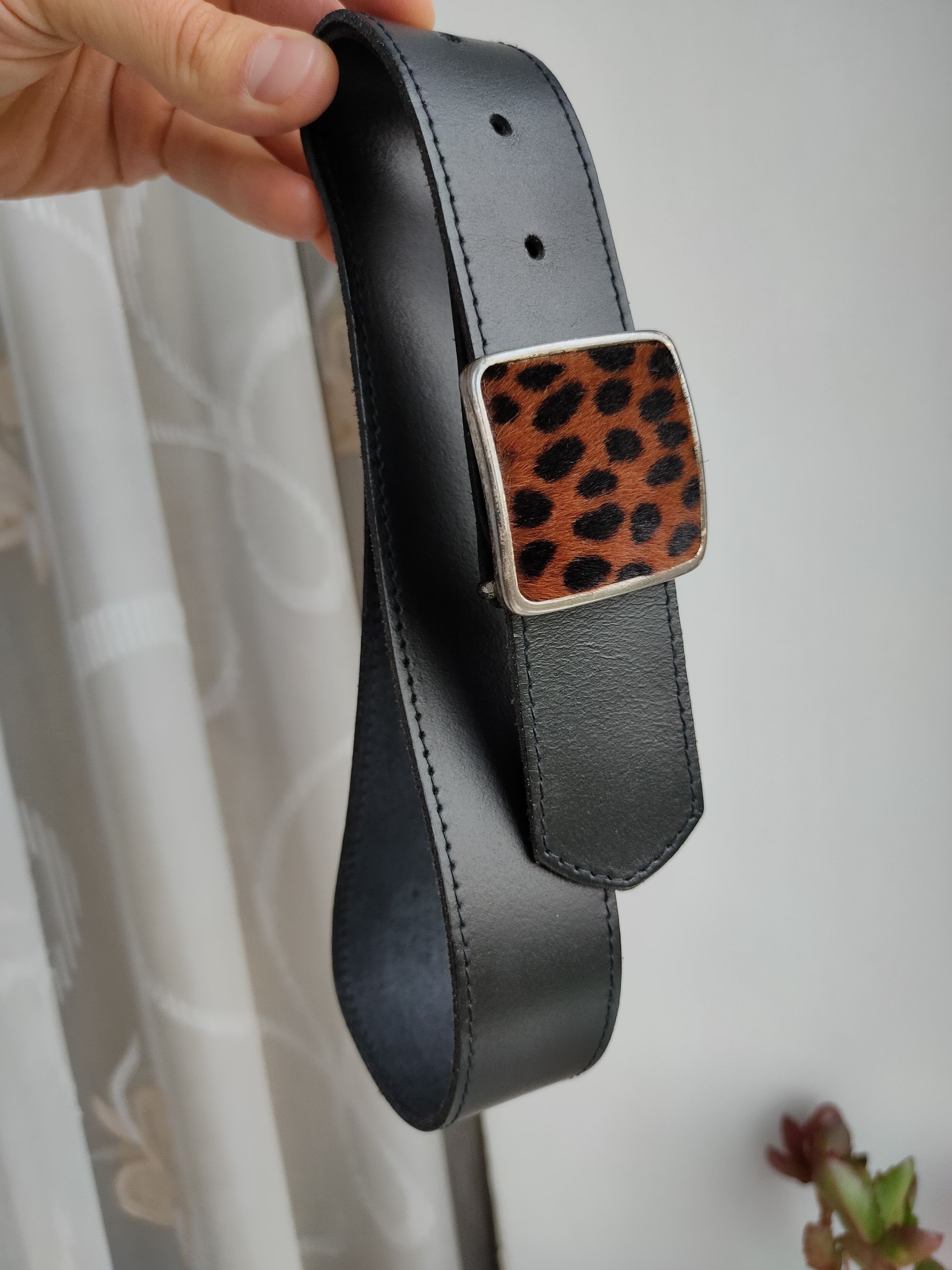 Genuine Leather Leopard woomans leather belts England beautiful vintage belt Size ONE SIZE - 9 Thumbnail