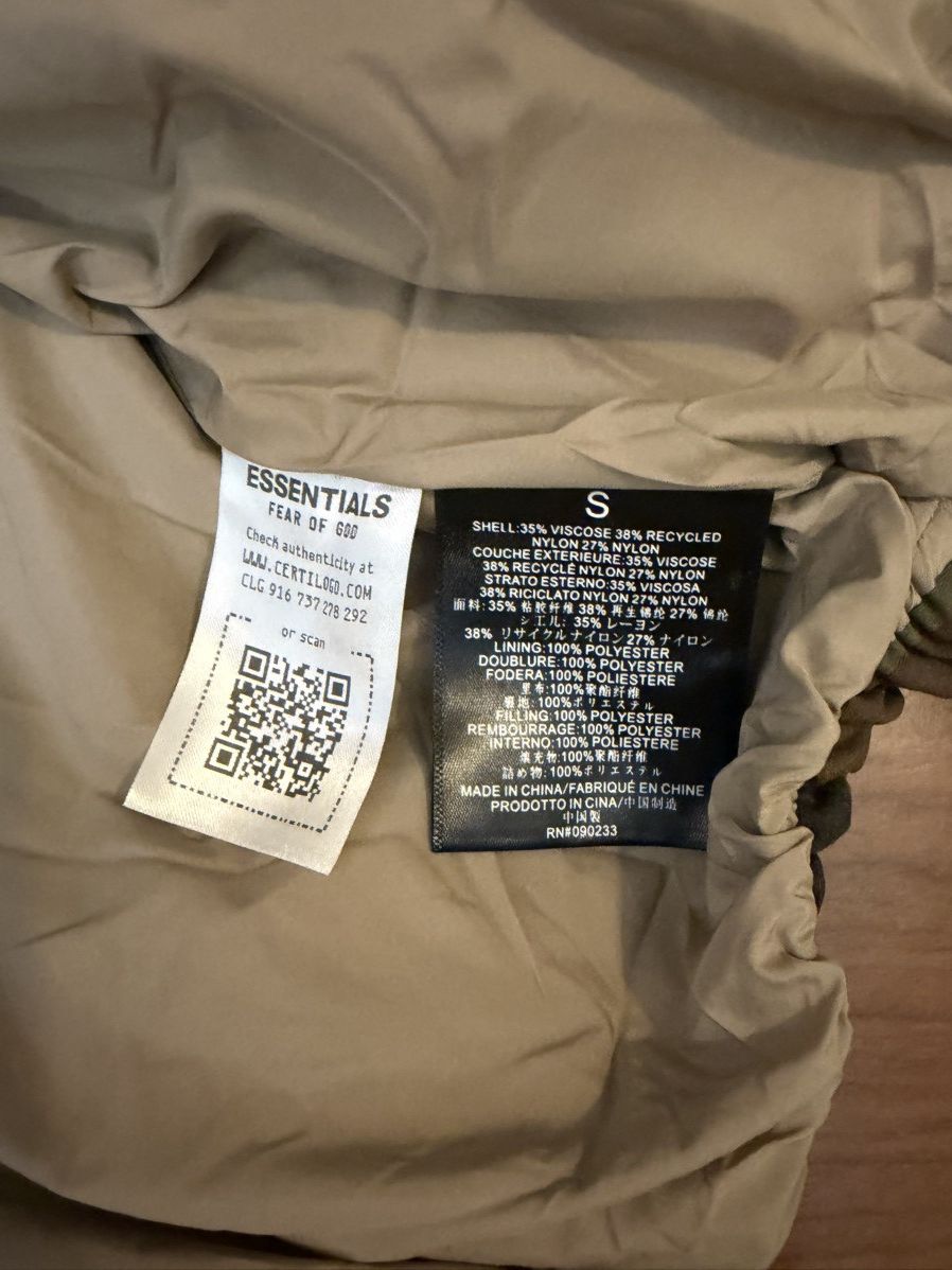 Fear of God Fear of God Essential Camo Bomber Jacket Size US S / EU 44-46 / 1 - 5 Thumbnail