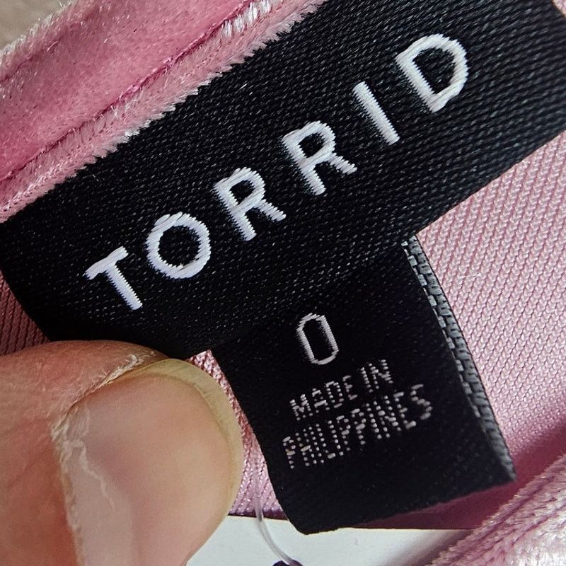 Torrid Torrid Womens Pink Velvet Surplice Babydoll Tank Top Plus 0X Size L / US 10 / IT 46 - 5 Thumbnail