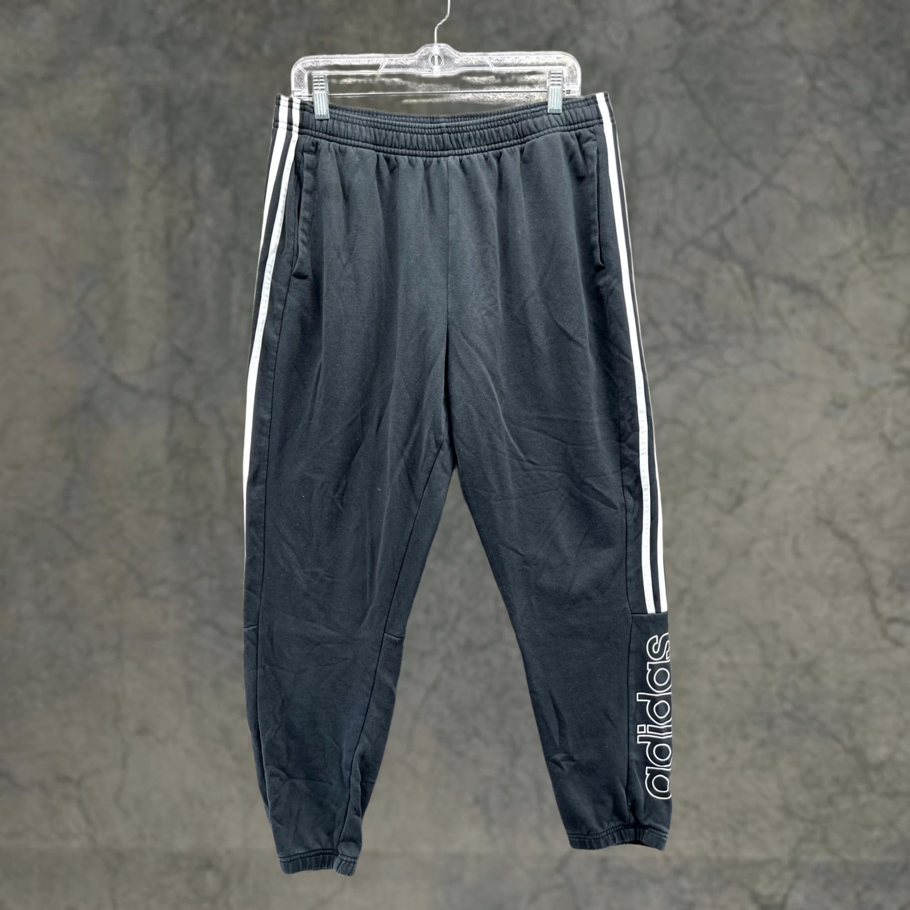 Adidas Adidas Jogger Sweatpants Mens XL Black Fleece 3 Stripe Logo Athletic Pants Size US 36 / EU 52 - 1 Thumbnail