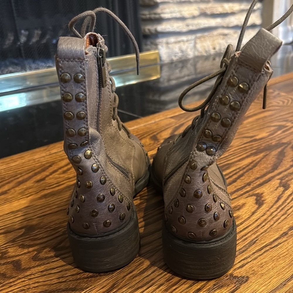 Lucky Brand Lucky Brand Women’s 7M Brown Leather Studded 6" Shaft Comba Size US 7 / IT 37 - 4 Thumbnail