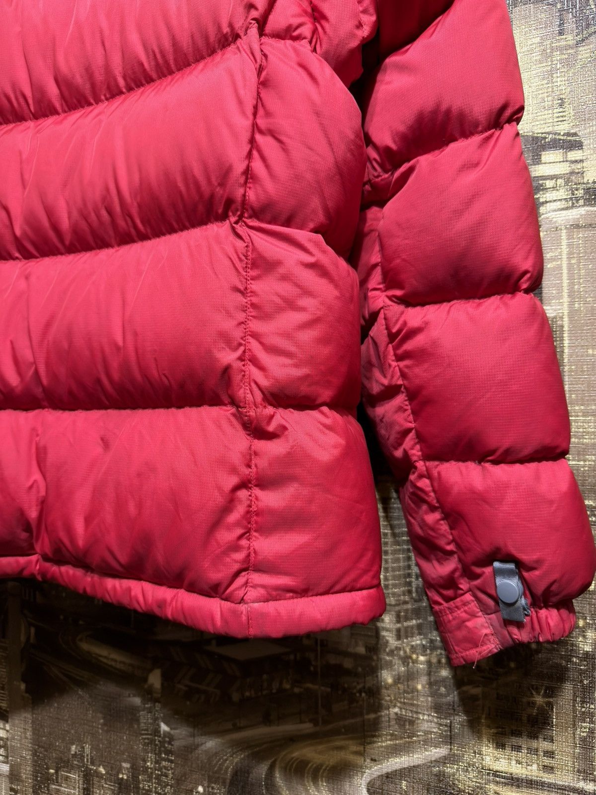 The North Face The North Face 1996 Retro Nuptse Jacket Antarctica Puffer Size M / US 6-8 / IT 42-44 - 13 Thumbnail