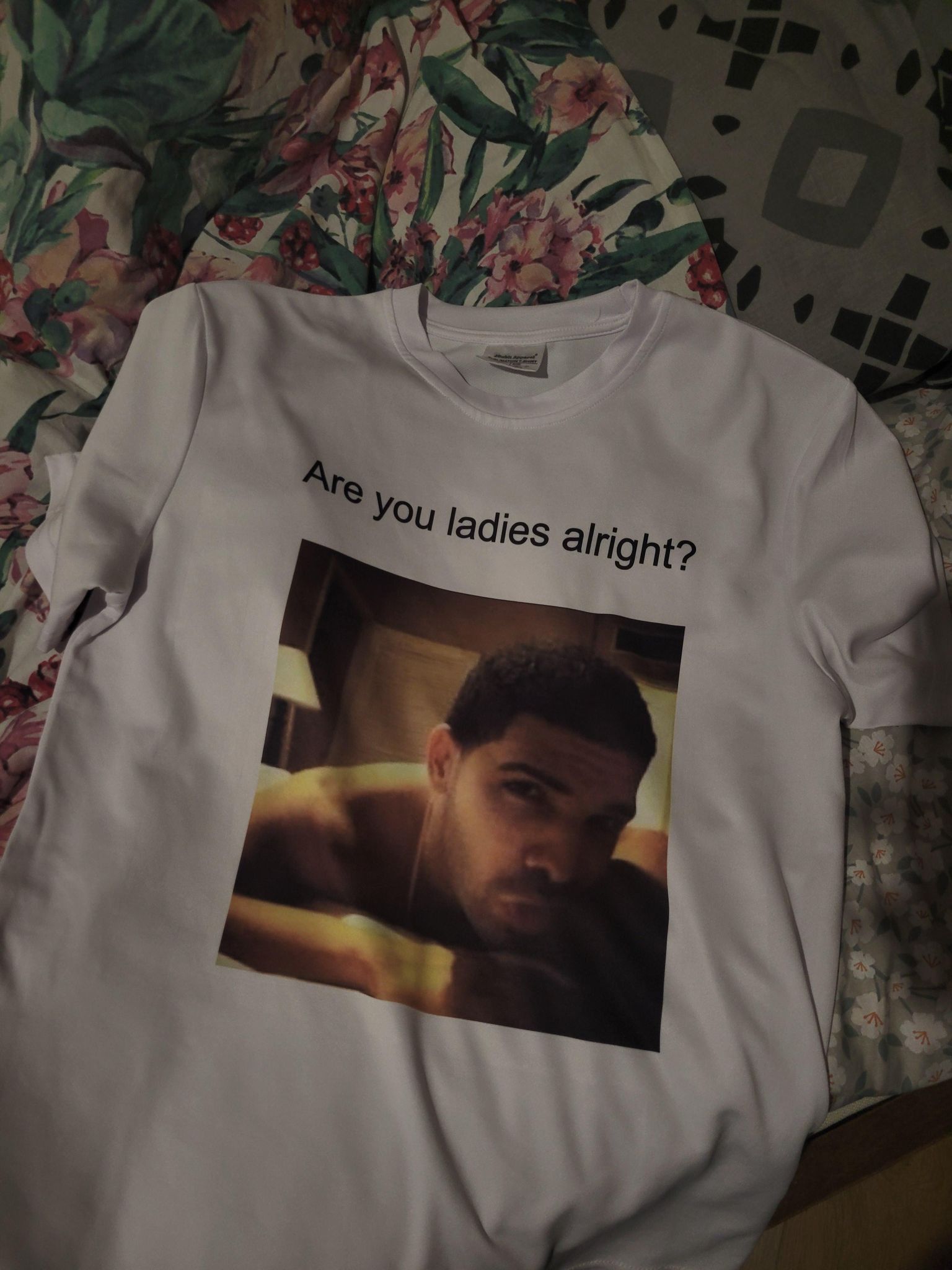 Drake Drake's unique T-Shirt Size US M / EU 48-50 / 2 - 1 Thumbnail
