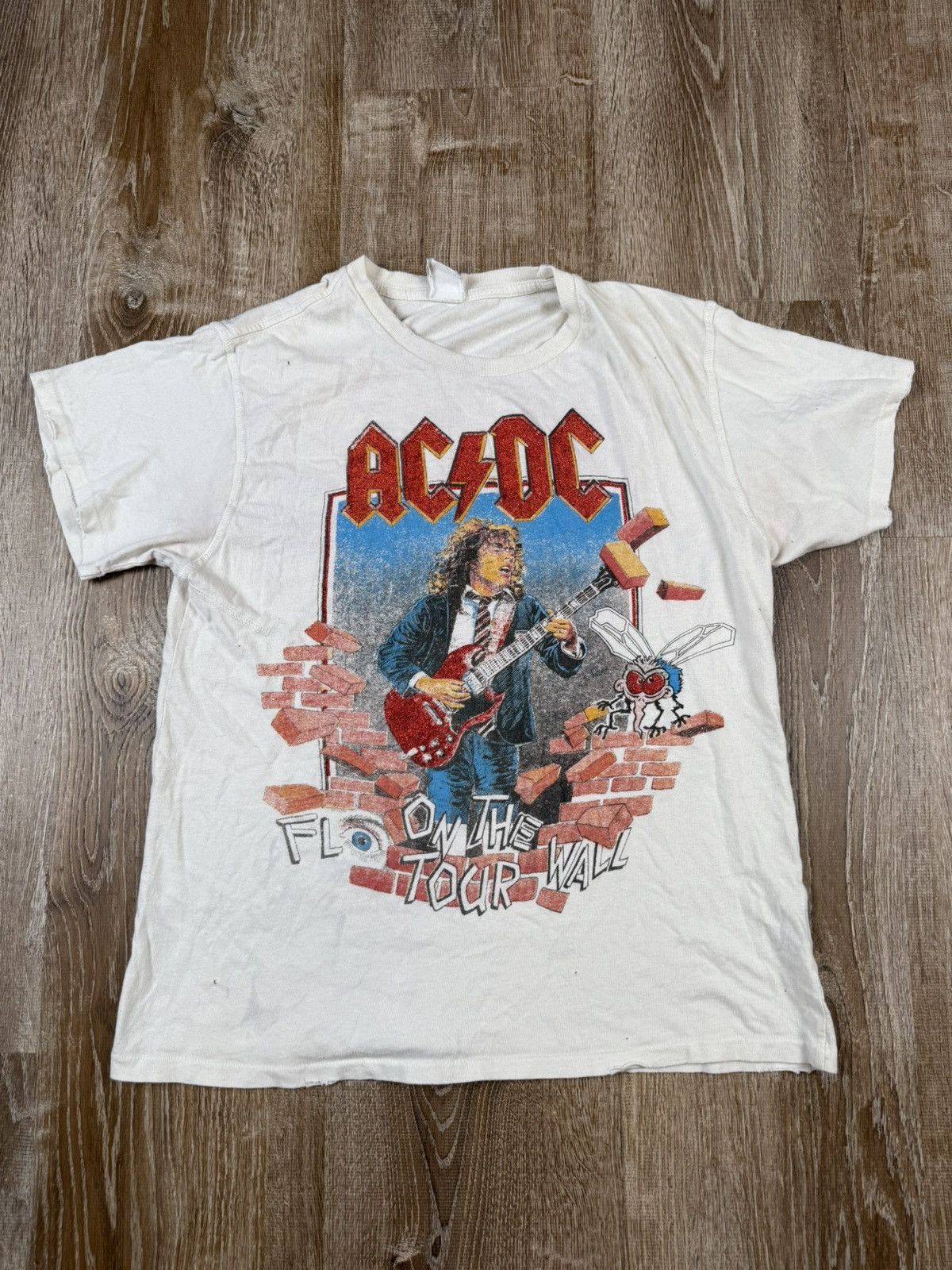 Band Tees × MadeWorn × Vintage Madeworn AC/DC Fly On the Wall Tour Shirt Size US S / EU 44-46 / 1 - 1 Thumbnail