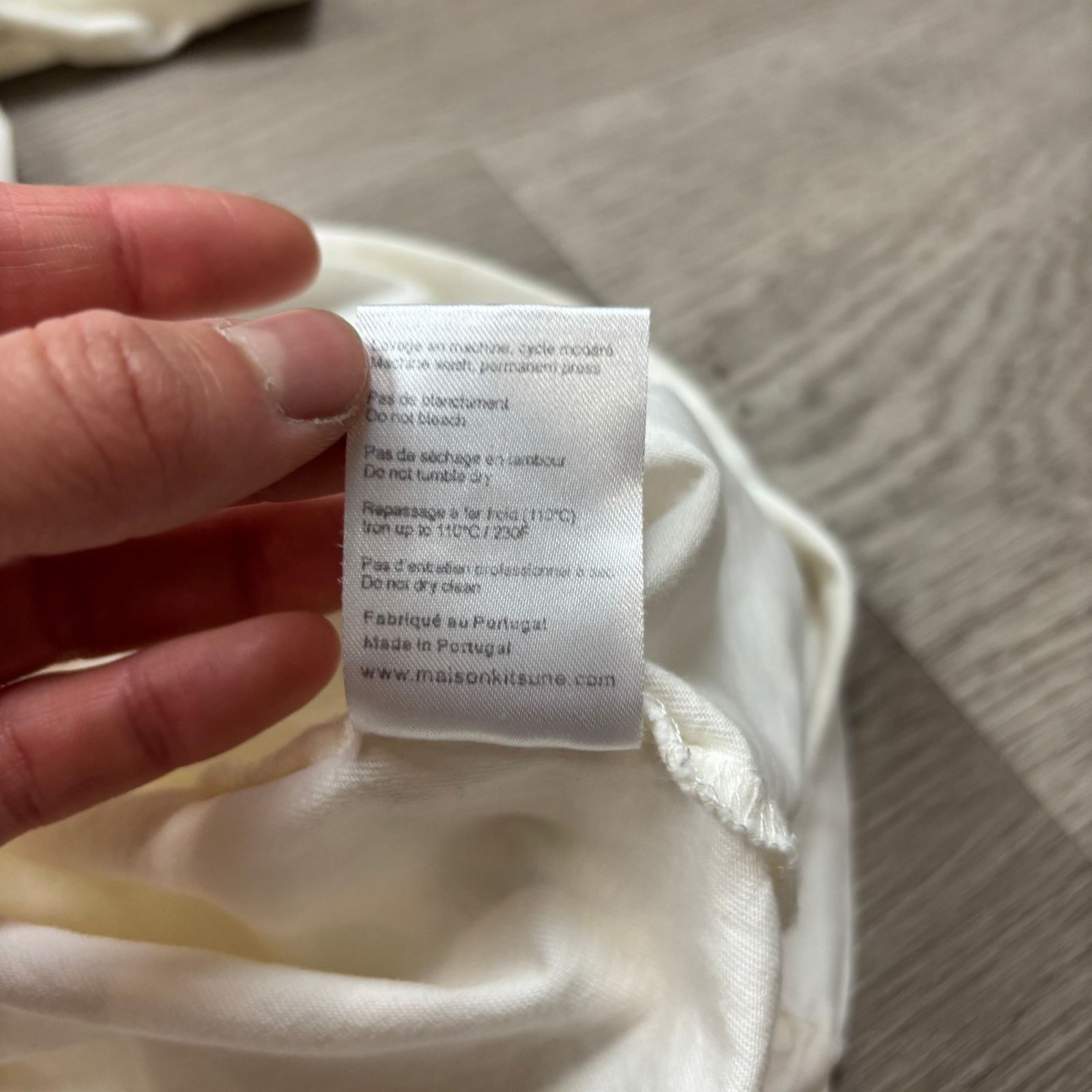 Maison Kitsune Maison Kitsune Double Fox Head Patch Classic Shirt Men's S Size US S / EU 44-46 / 1 - 8 Thumbnail