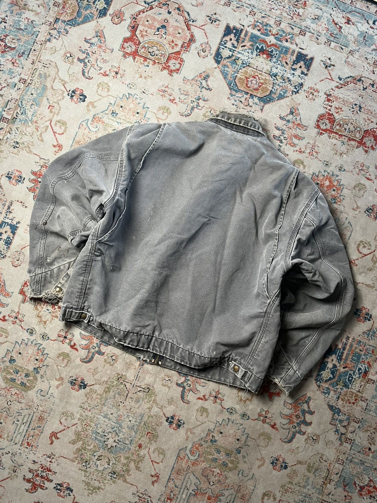 Carhartt Vintage Disressed Carhartt J97GVL Detroit Jacket Gravel Grey Size US XL / EU 56 / 4 - 11 Thumbnail