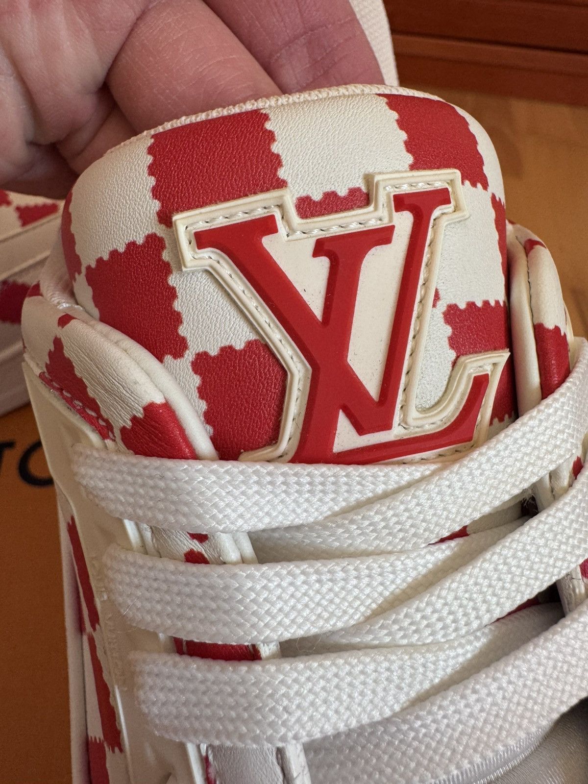 Louis Vuitton Louis Vuitton X Nigo LV Trainer Red White Damier Size US 10 / EU 43 - 13 Thumbnail