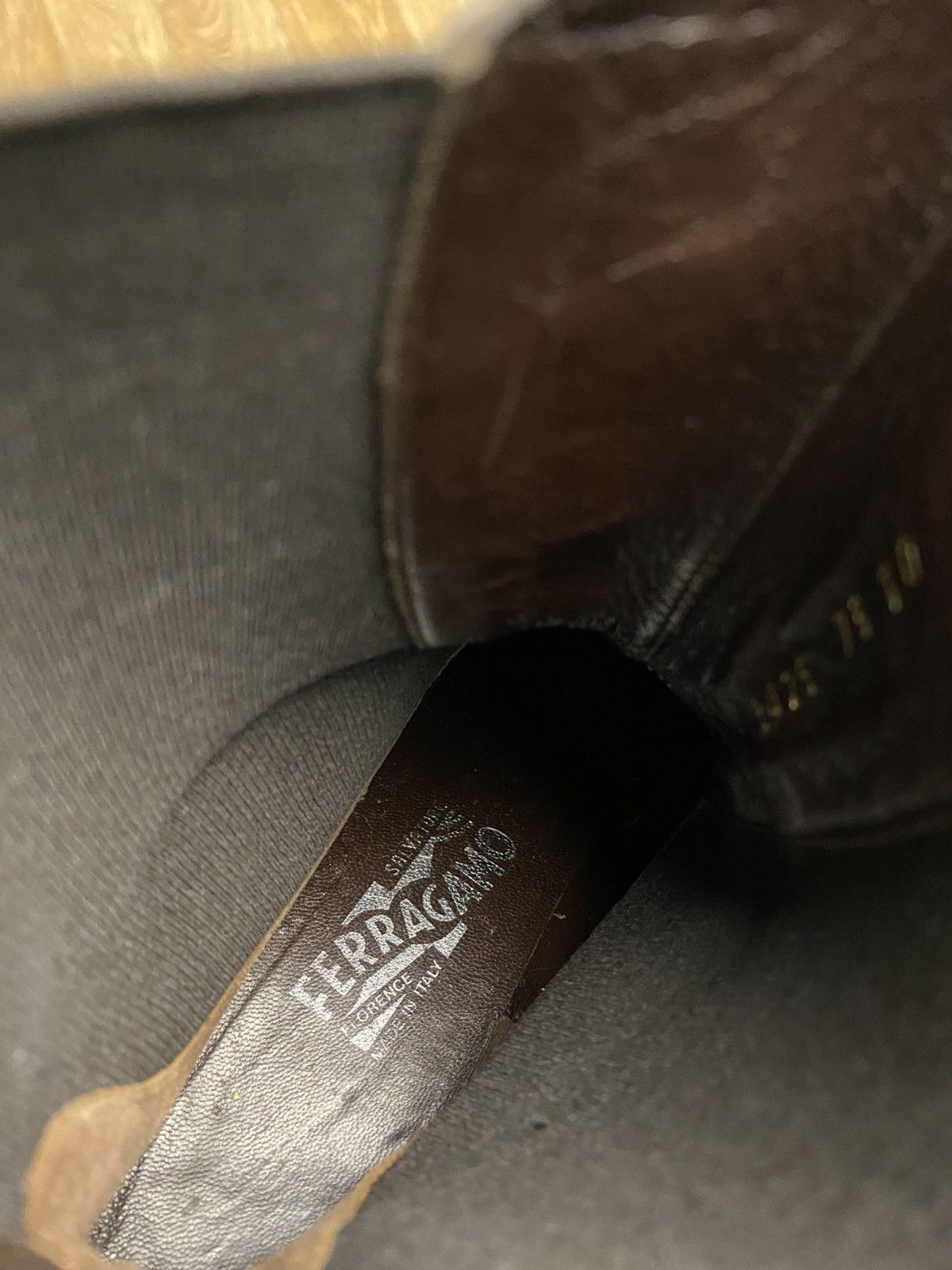 Salvatore Ferragamo Salvatore Ferragamo Brown Leather Chelsea Boots Size 40 Size US 10 / IT 40 - 5 Thumbnail