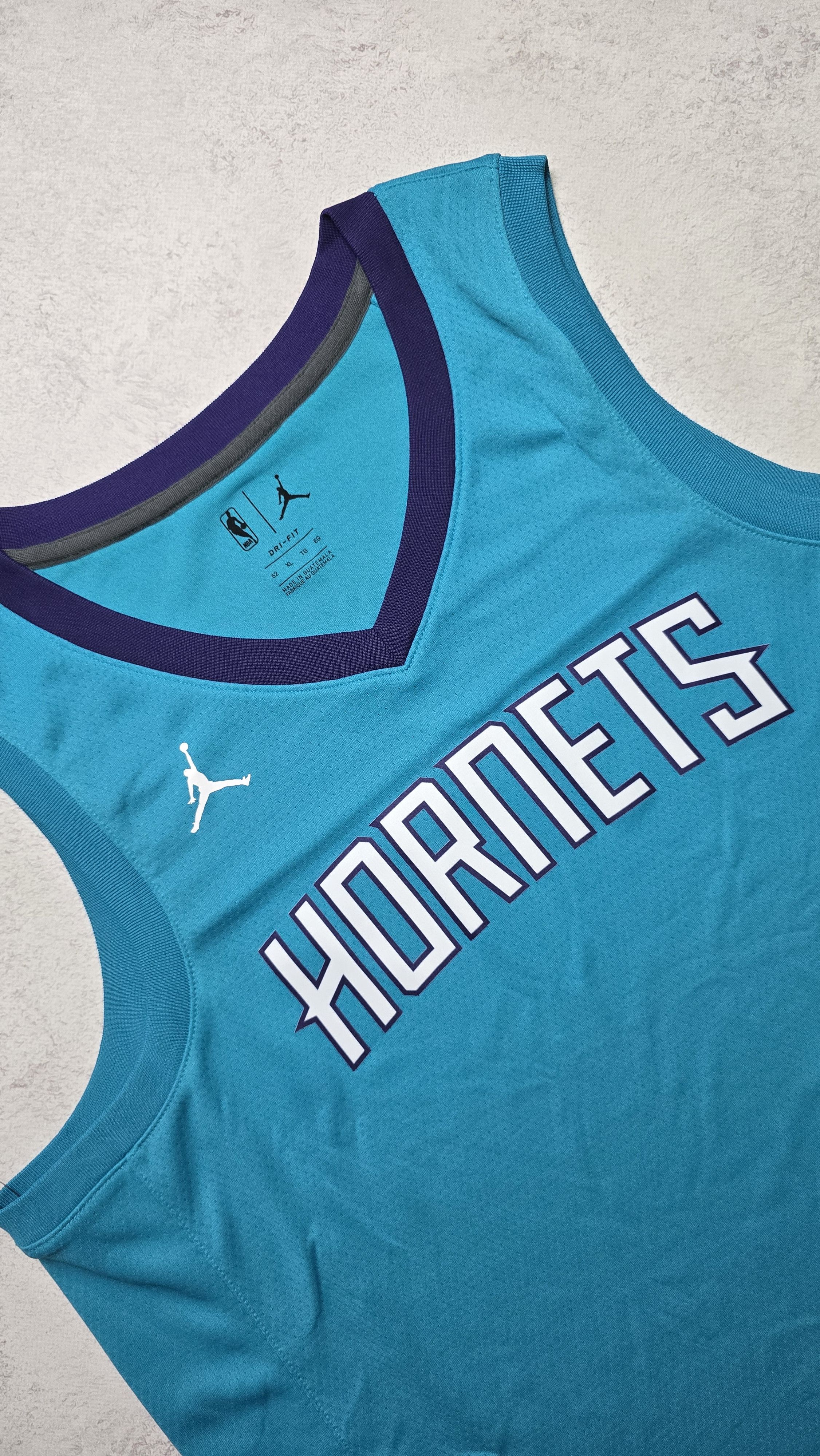 Nike Charlotte Hornets Jordan Brand Swingman Blank Jersey Teal Size US XL / EU 56 / 4 - 5 Thumbnail