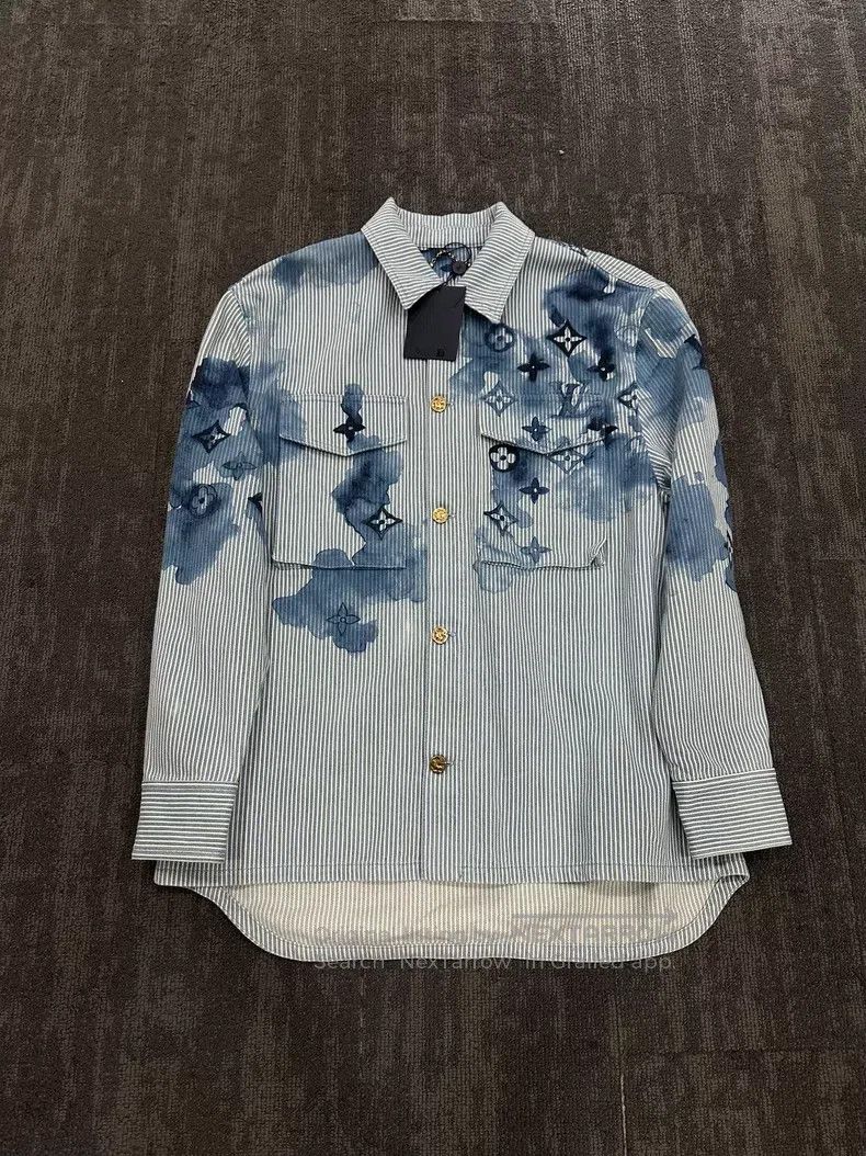 Louis Vuitton Louis Vuitton Blue and White Stripe Long Sleeve Shirt Size US L / EU 52-54 / 3 - 1 Thumbnail