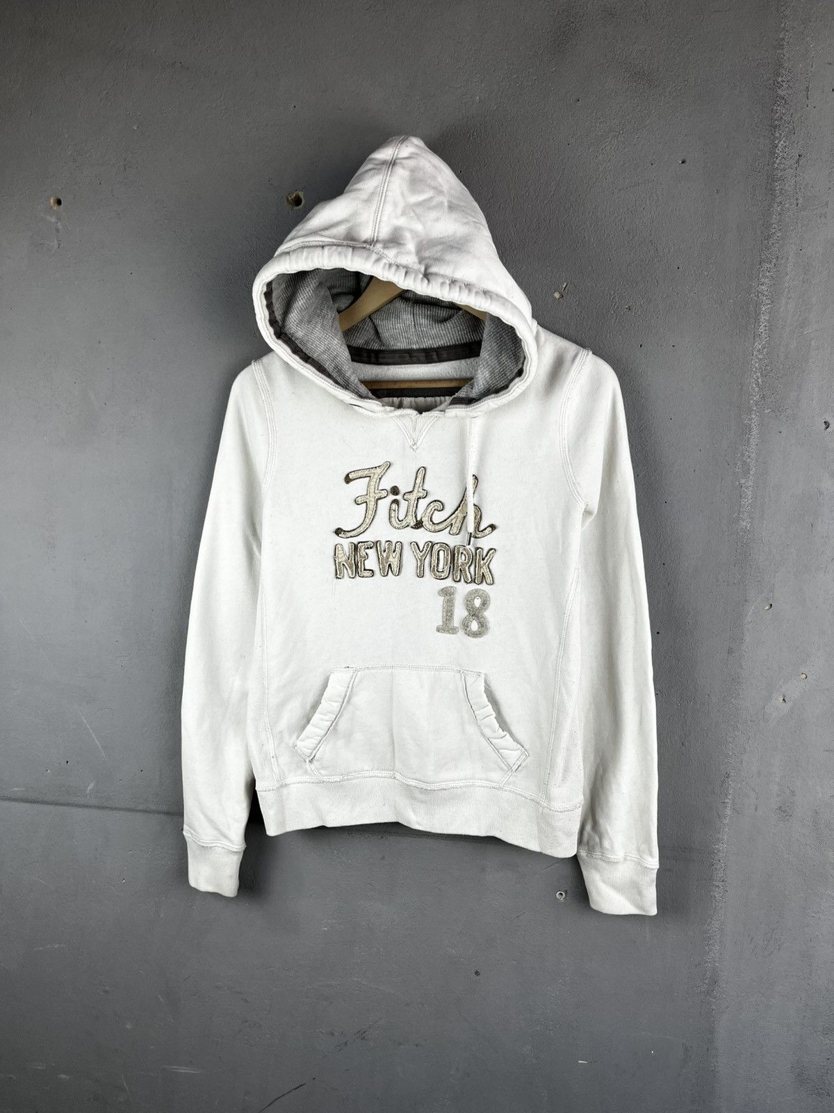 Abercrombie & Fitch Abercrombie fitch y2k hoodie size m Size M / US 6-8 / IT 42-44 - 1 Thumbnail