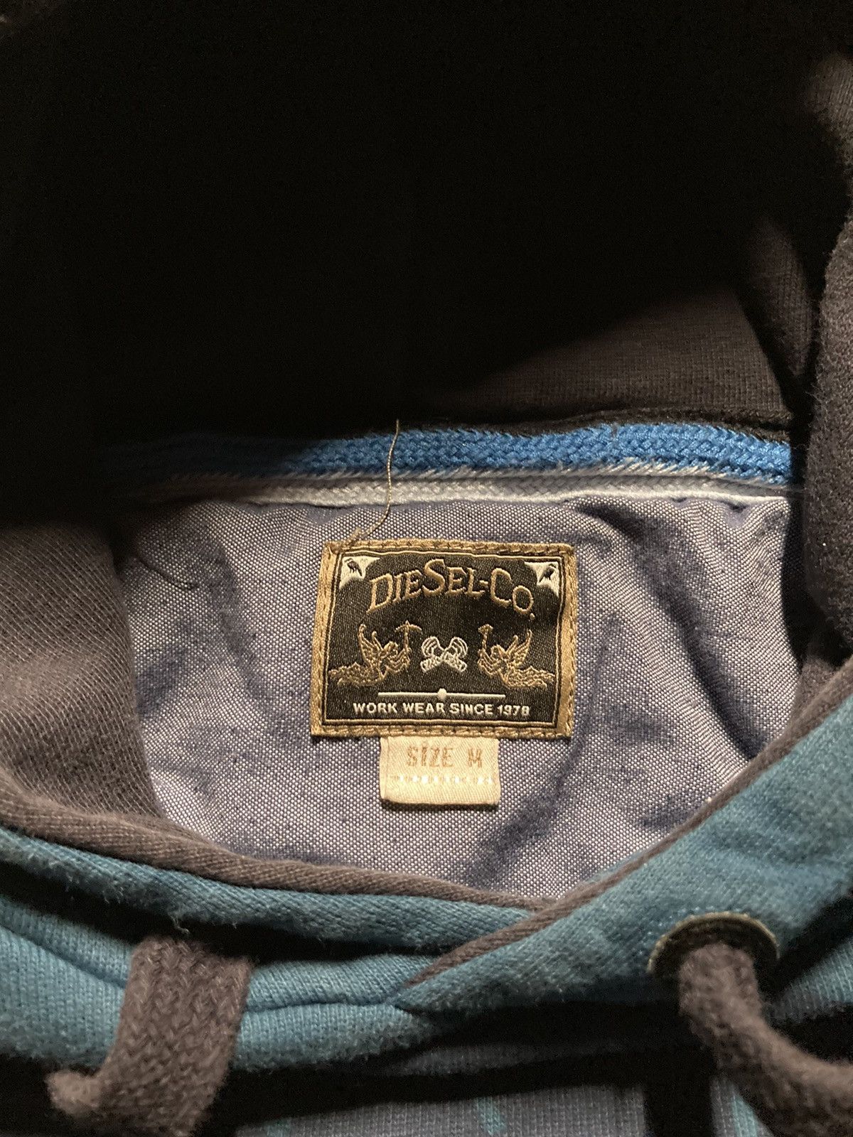 Diesel × Japanese Brand ⛩️Vintage Diesel Big center Logo Hoodie Japanese Style Y2K Size US M / EU 48-50 / 2 - 4 Thumbnail