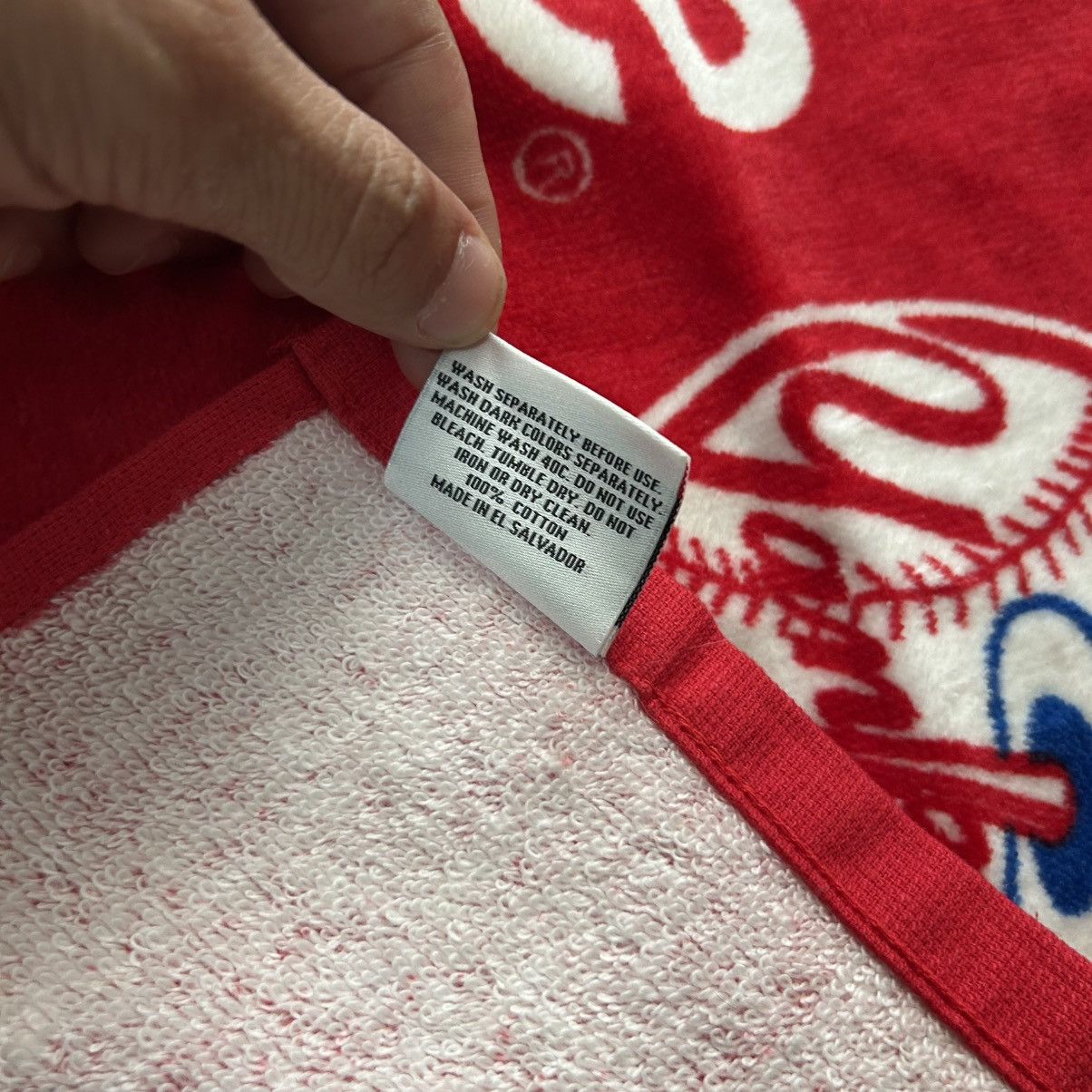 New York Yankees × Supreme Supreme x New York Yankees Towel Size ONE SIZE - 3 Thumbnail