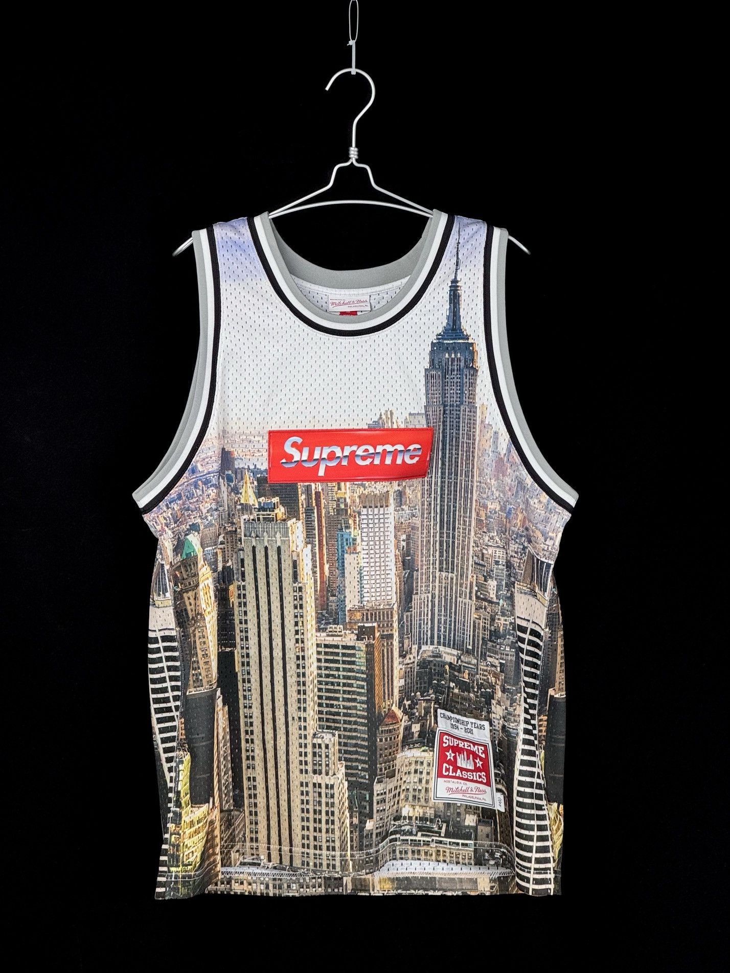 Mitchell & Ness × Supreme basketball jersey SAMPLE Size US L / EU 52-54 / 3 - 1 Thumbnail