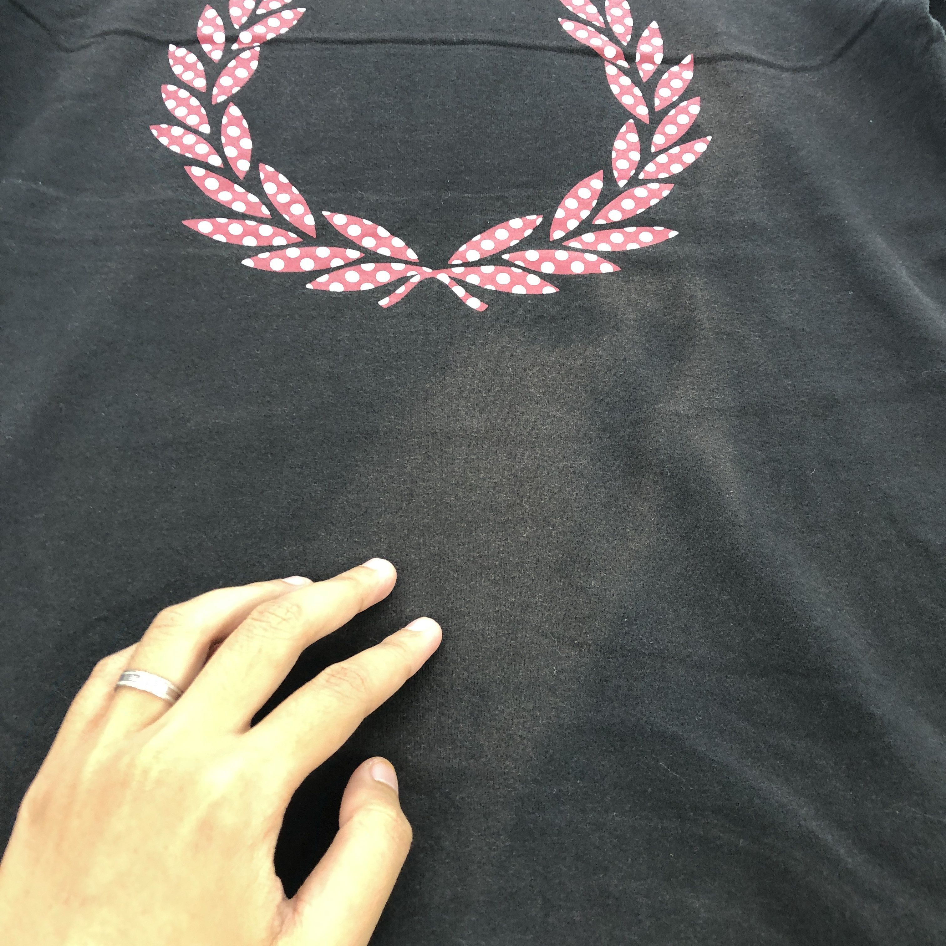 Fred Perry Vintage 90s Fred Perry T Shirt Laurel Wreath Wimbledon Tees Size S / US 4 / IT 40 - 4 Thumbnail