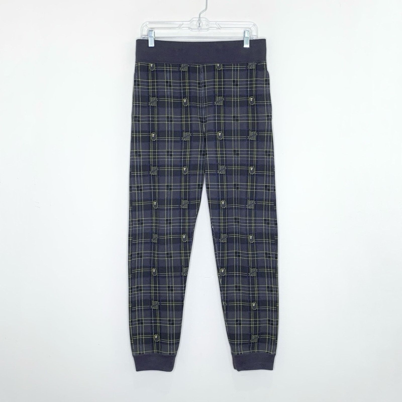 Bape BAPE x Undefeated Check Slim Sweatpants (Sz M) Charcoal Size US 32 / EU 48 - 1 Thumbnail