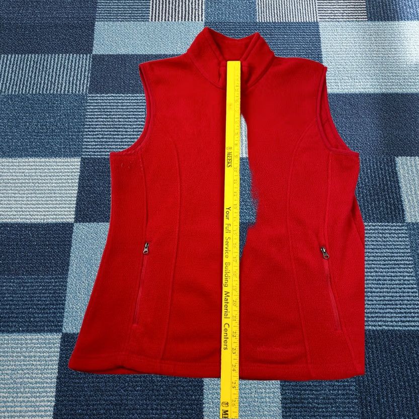 Eddie Bauer Eddie Bauer Vest Womens Large Cherry Red Fleece Full Zip Lightweight Outdoors Size L / US 10 / IT 46 - 1 Thumbnail