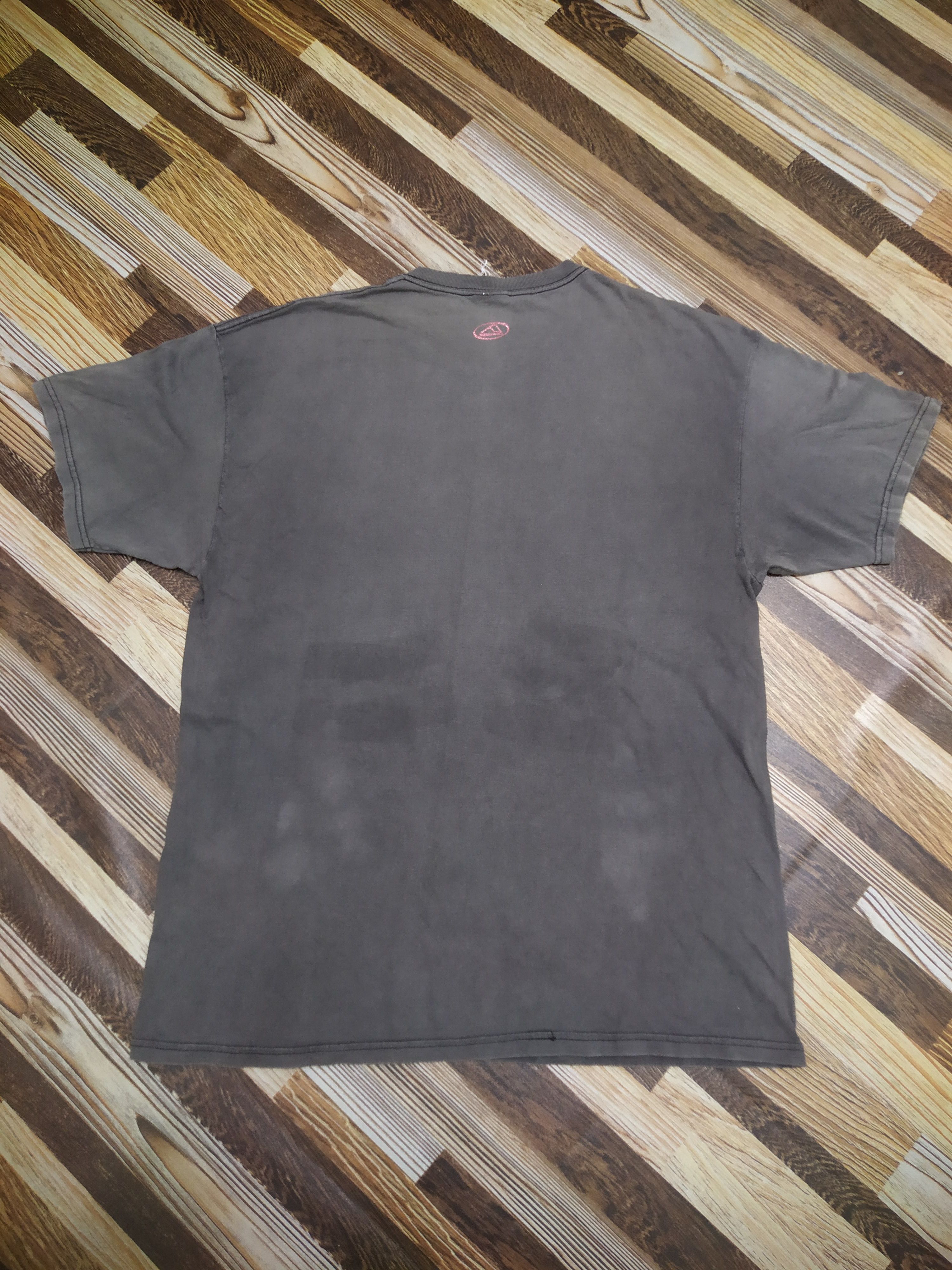 REEF Vintage 90s REEF Surfboards T-Shirt Hanes Beefy-T Fade Size US XL / EU 56 / 4 - 2 Thumbnail