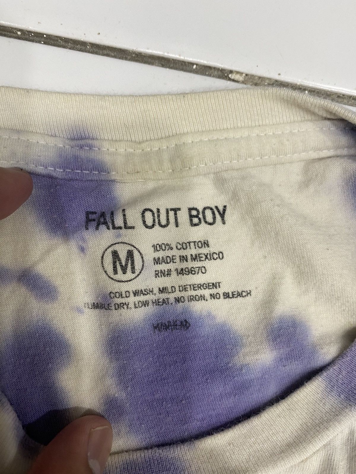 Band Tees FALL OUT BOY BAND TSHIRT Size US M / EU 48-50 / 2 - 7 Thumbnail