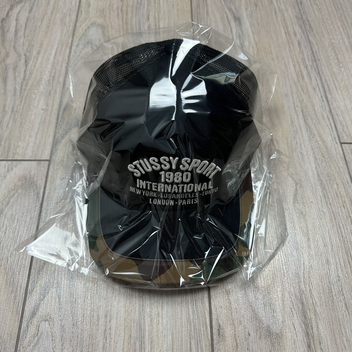Stussy Stussy Trucker International SnapBack Black Camouflage Hat Size ONE SIZE - 4 Thumbnail