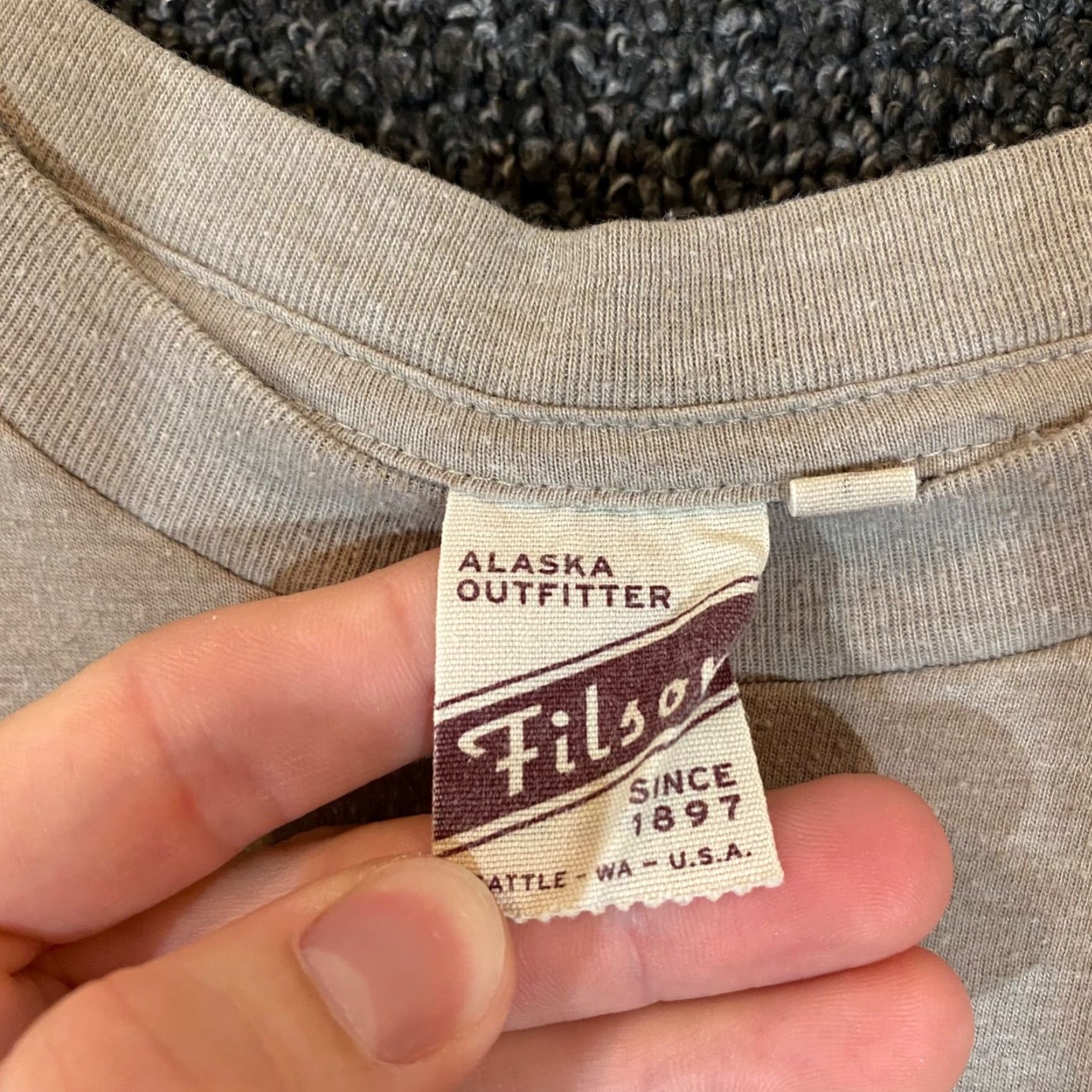 Filson Filson Shirt Mens Large Brown Outdoor Hiking Tee Short Sleeve Spellout Casual Size US L / EU 52-54 / 3 - 3 Thumbnail