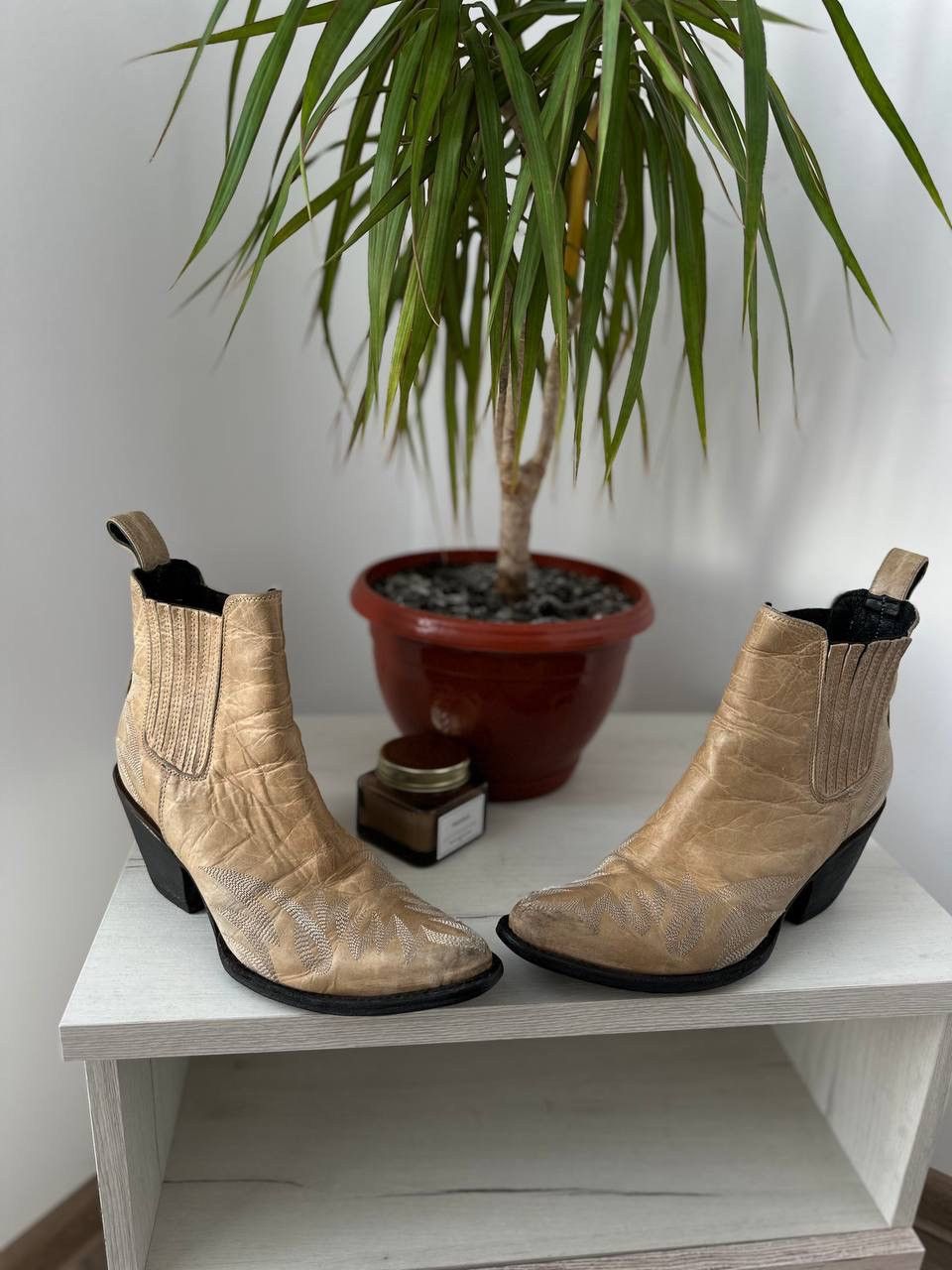 Japanese Brand × Leather × Vintage Vintage Cowboy Beige Western Leather Women’s Boots Size US 8 / IT 38 - 3 Thumbnail