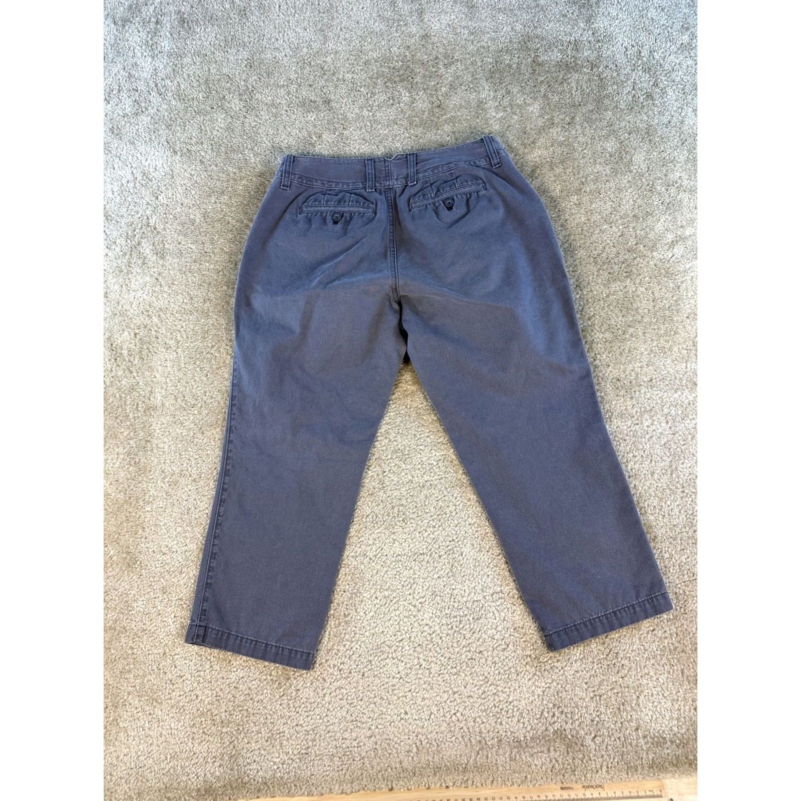 Eddie Bauer Eddie Bauer Womens Blakely Fit Capri Pants Size 10 Gray Hiking Casual F389 Pants, Eddie Bauer, Gray, Size 10, Capri, Casual, Workwear, Regular, Women Size 32" / US 10 / IT 46 - 7 Thumbnail
