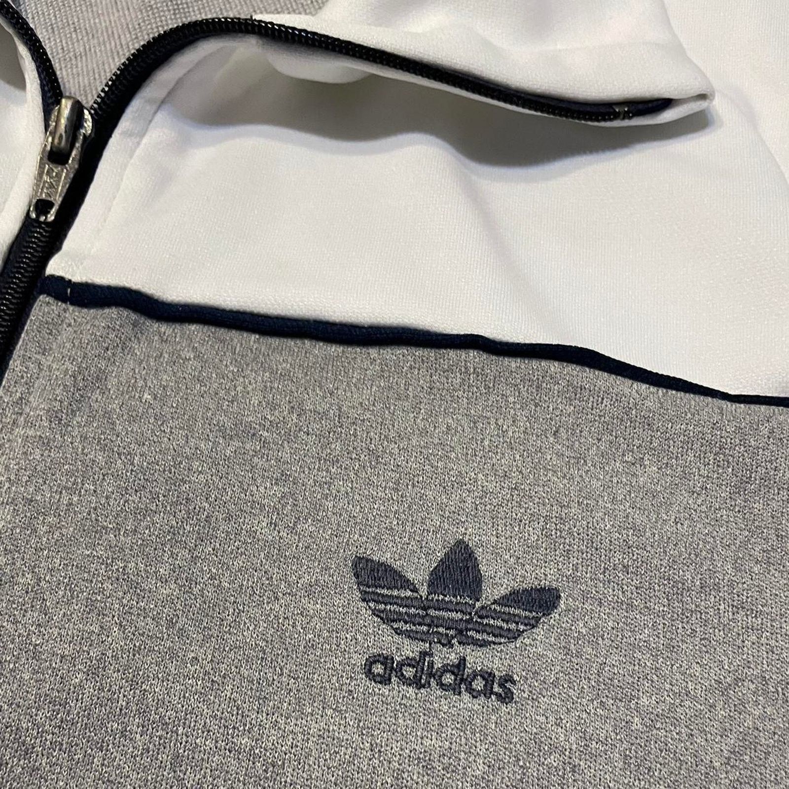 Adidas Vintage 80s Adidas full-zip track jacket Size M Size US M / EU 48-50 / 2 - 4 Thumbnail