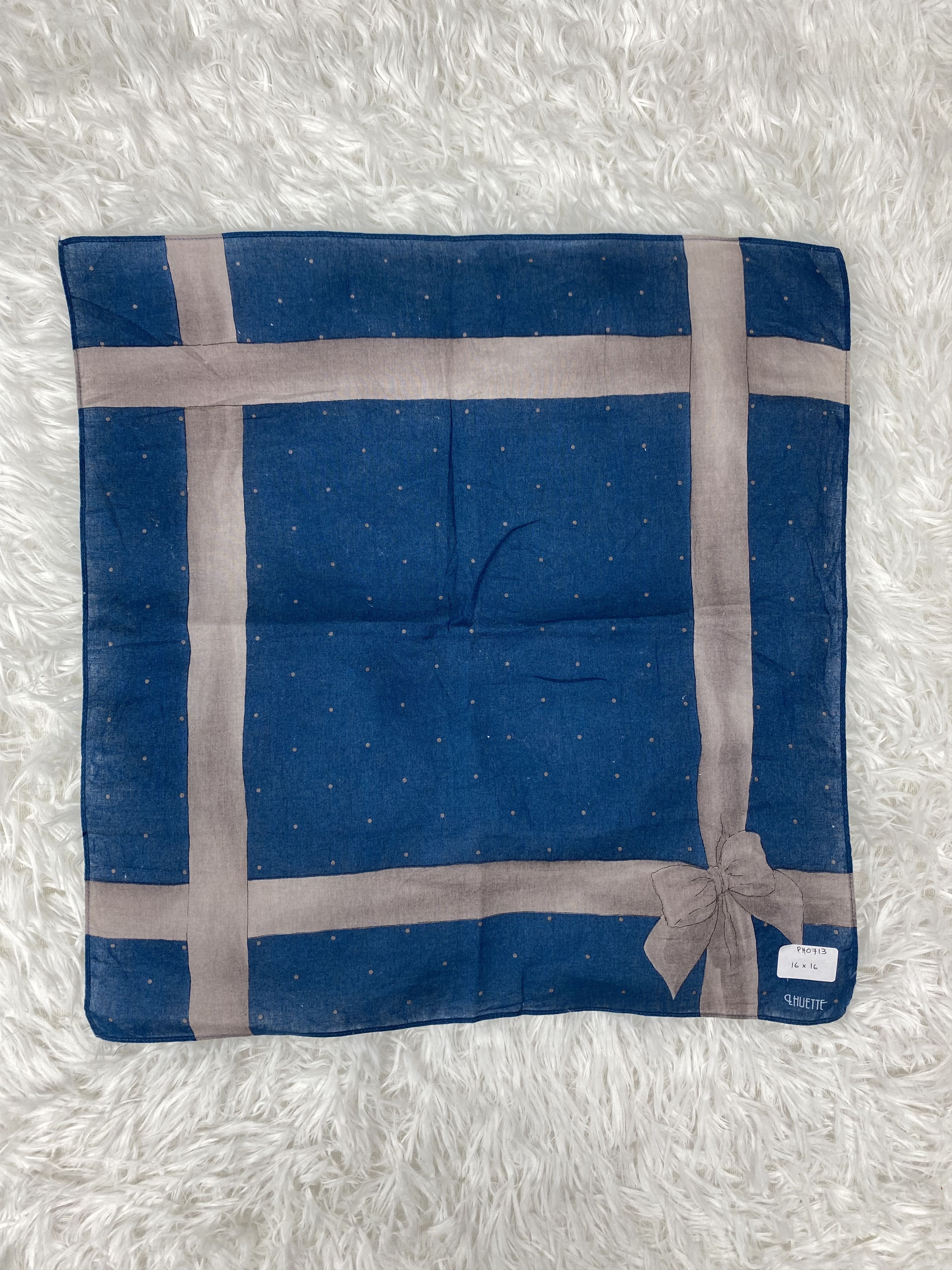 Vintage Vintage Qhuette Handkerchief Neckerchief PH0713 Size ONE SIZE - 3 Thumbnail