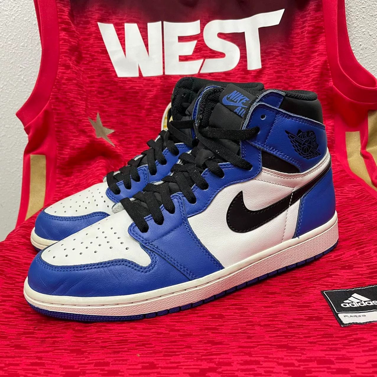 Jordan Brand Jordan Brand AIR JORDAN Blue Lowtop Sneakers 11 Men Size US 11 / EU 44 - 1 Thumbnail