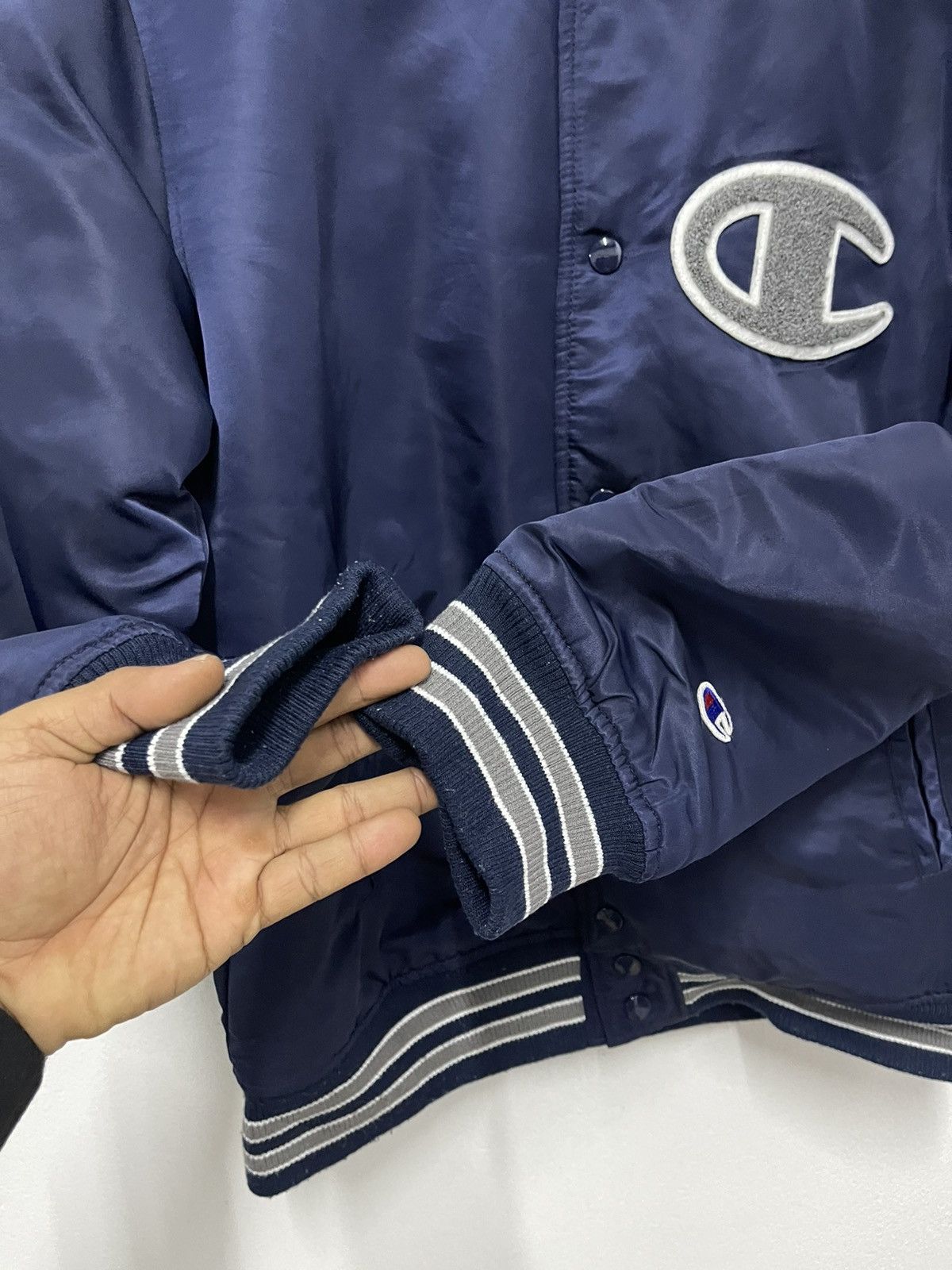 Champion Vintage Bomber jacket distress Champion usa flag patch Size US M / EU 48-50 / 2 - 8 Thumbnail