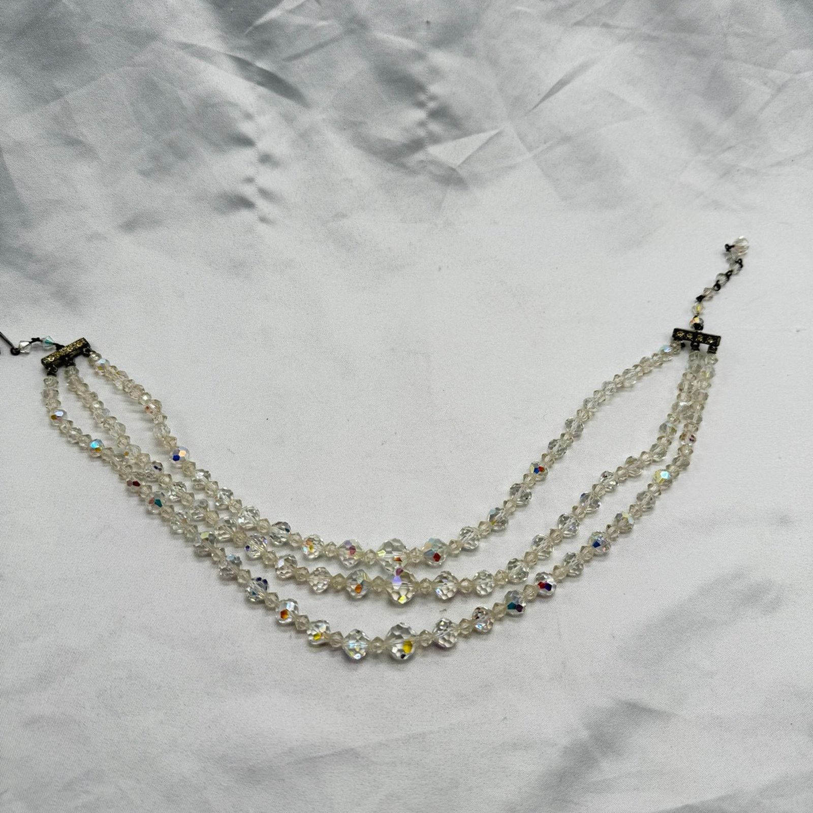 NBDN Nobrandedon VTG triple strand Austrian Aurora Borealis necklace Size ONE SIZE - 2 Thumbnail