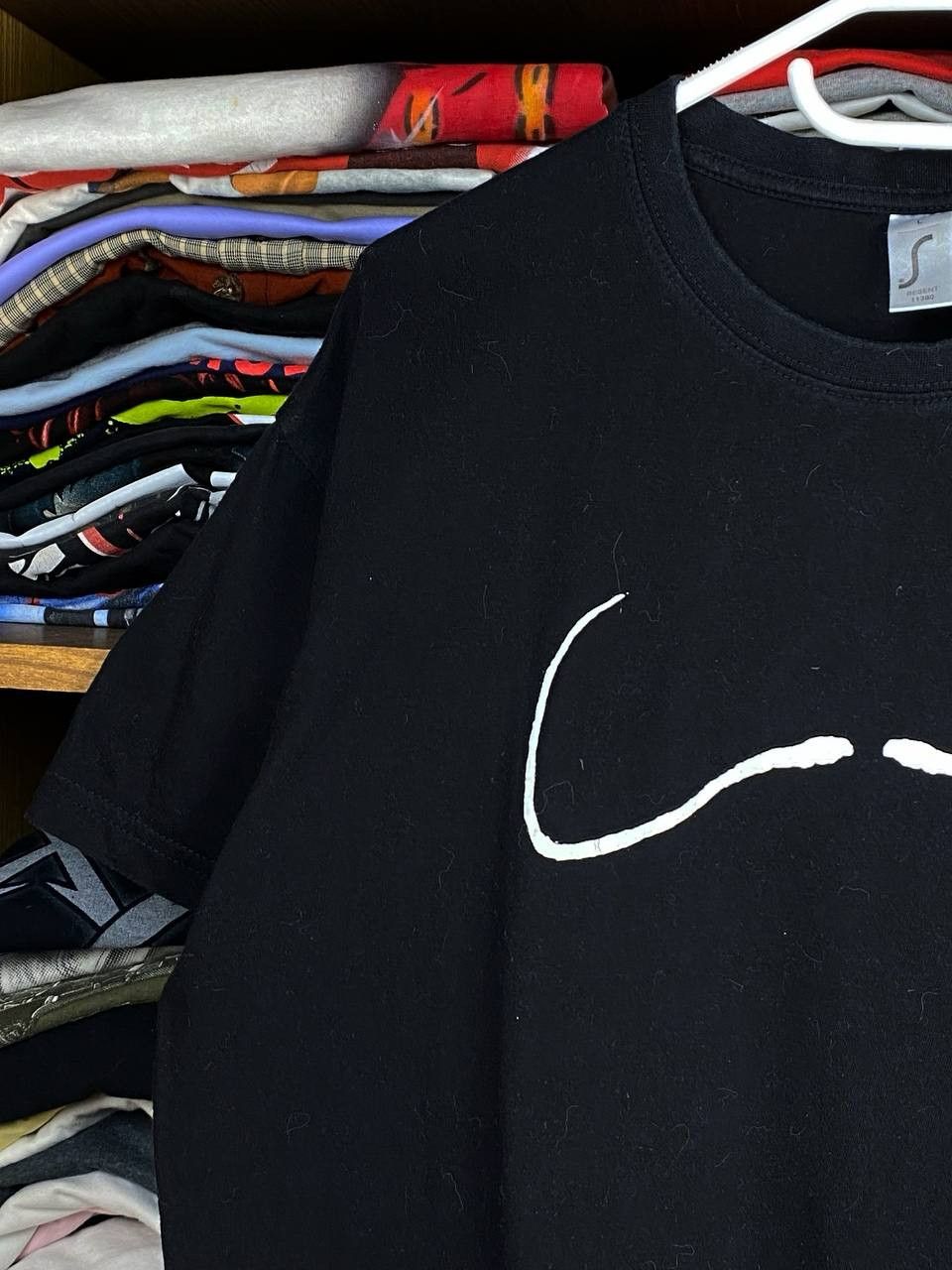 Vintage Salvador Dali "Moustache" y2k Graphic Art 00s Tee Size US L / EU 52-54 / 3 - 2 Thumbnail