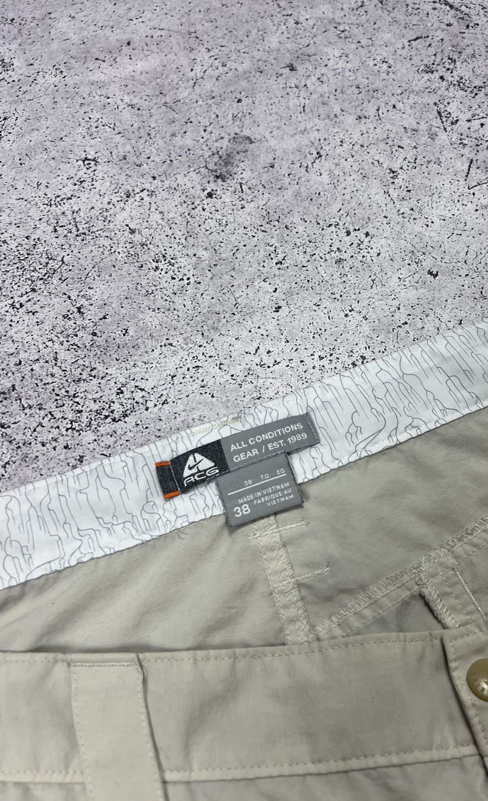 Nike ACG Nike Acg Track Short XL-XLL Sweetwear Size US 38 / EU 54 - 6 Thumbnail