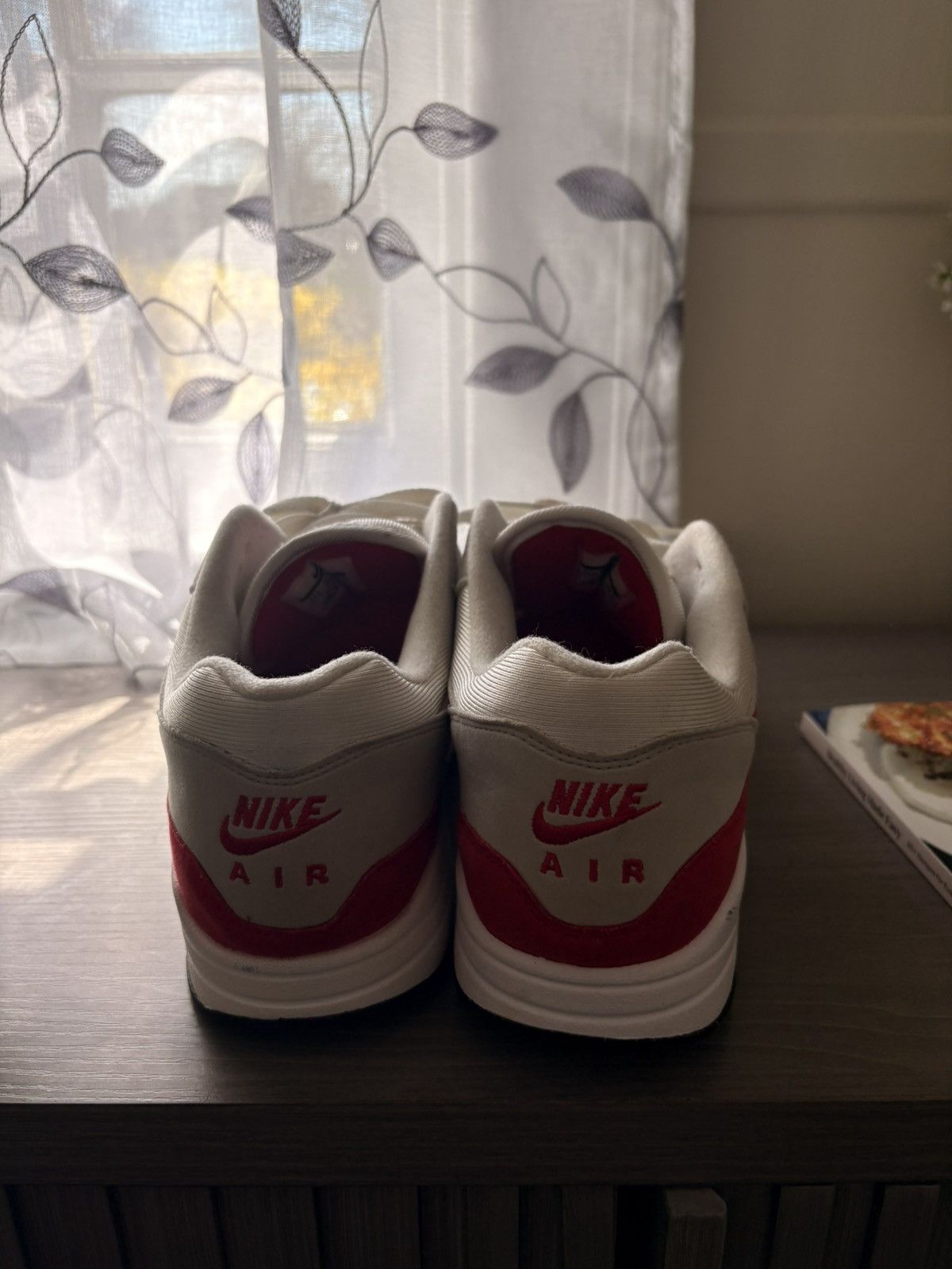 Nike Nike Air Max 1 Anniversary Red 2017 Size US 11.5 / EU 44-45 - 4 Thumbnail