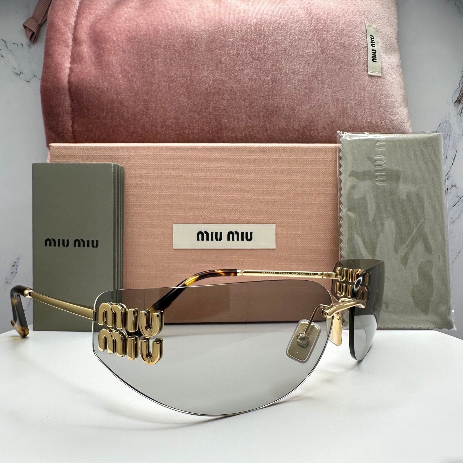 Miu Miu New MIU MIU Logo Sunglasses 2025 Runway Gold Slim Wrap Size ONE SIZE - 15 Thumbnail