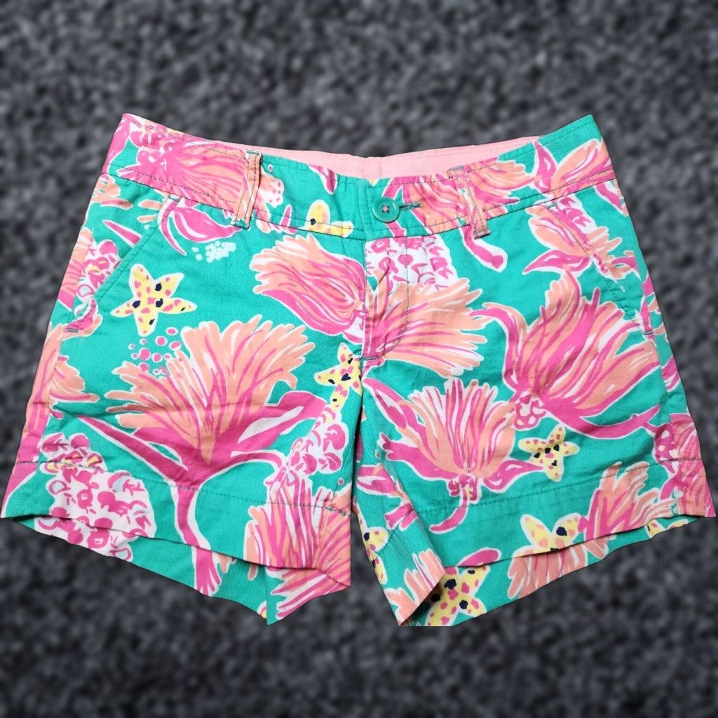 Lilly Pulitzer VINTAGE Lilly Pulitzer Shaggin Callahan Shorts Monogram Lagoon Green 00? Size 24" / US 00 / IT 34 - 1 Thumbnail