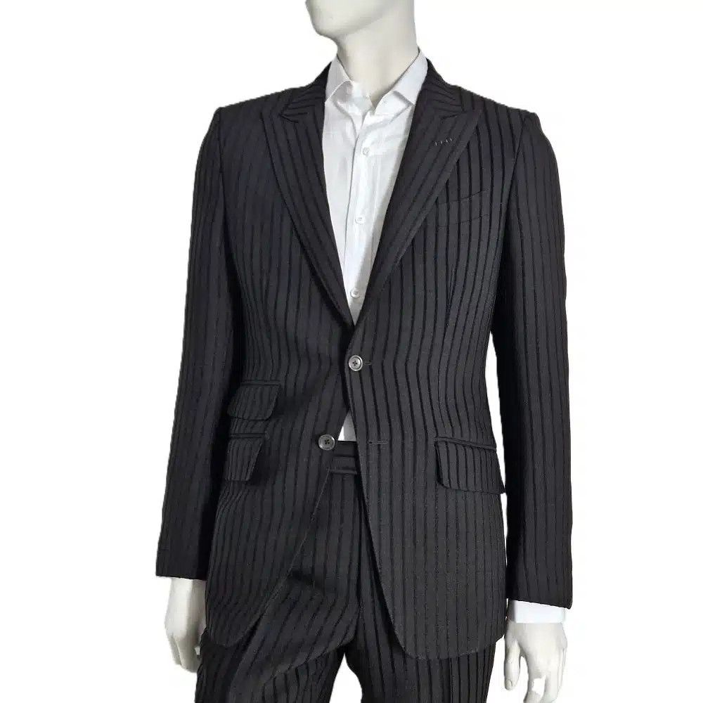 Tom Ford o1loc1c0125 2LYP01 O'connor Suit in Black Size US XL / EU 56 / 4 - 1 Thumbnail