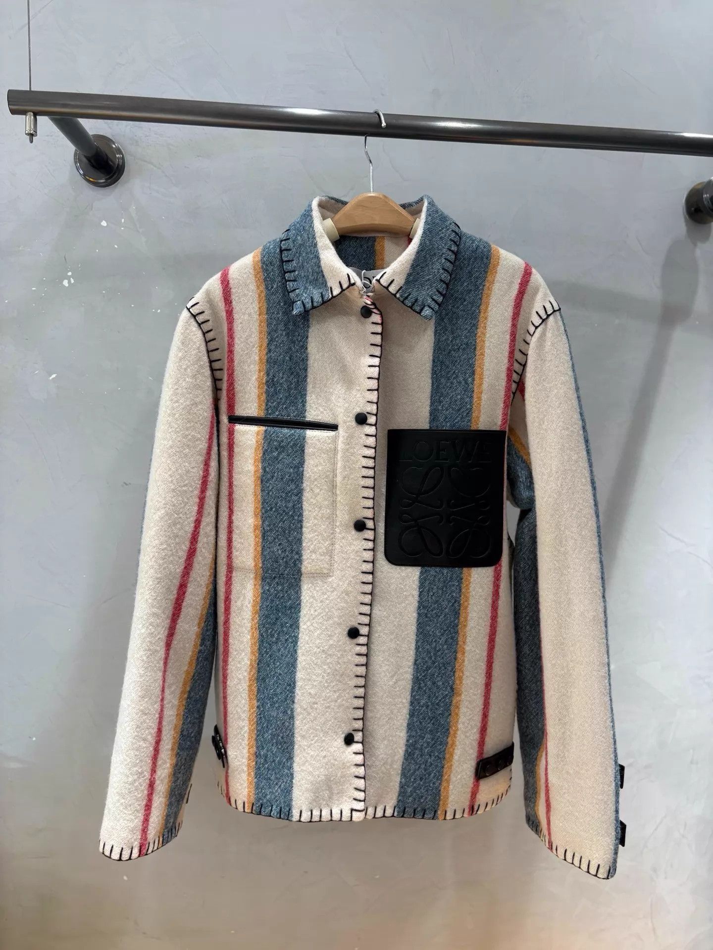 Loewe Loewe women's multicolor striped leather patch logo 36 Size XS / US 0-2 / IT 36-38 - 1 Thumbnail