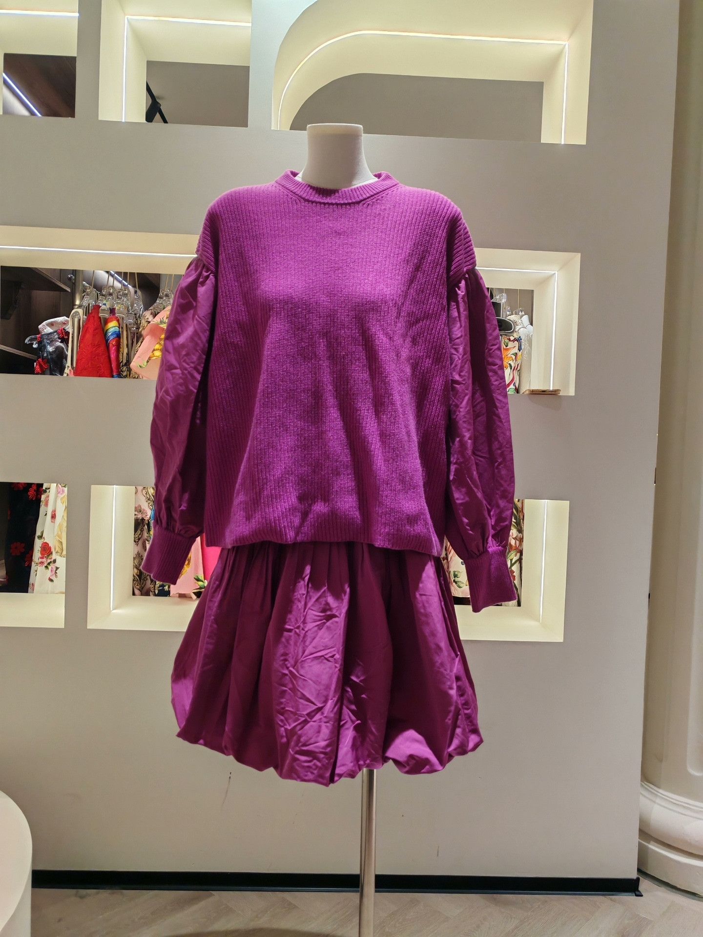 Valentino Valentino Purple Knit Pleated Two-Piece Size S / US 4 / IT 40 - 1 Thumbnail
