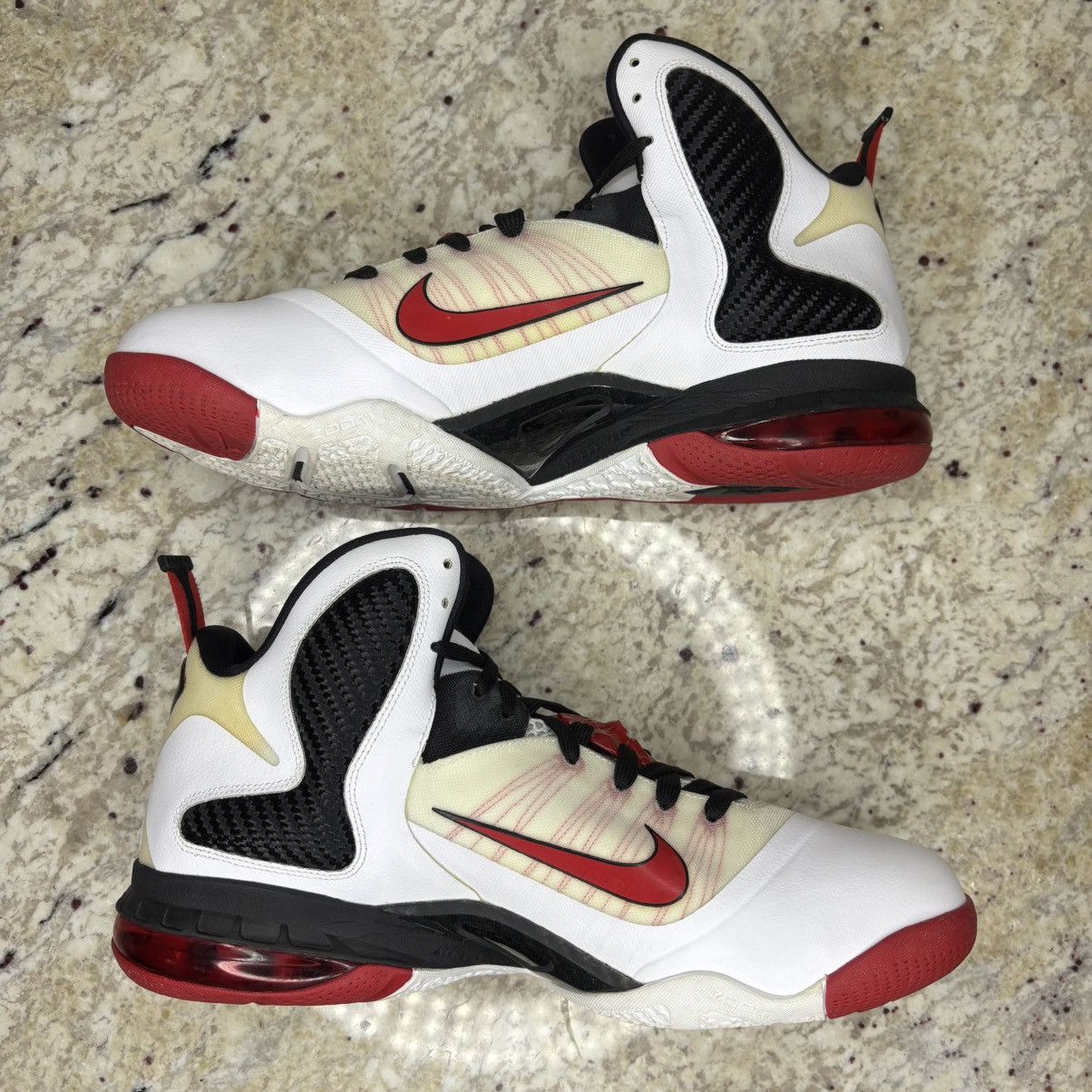 Nike Size 14 - Nike LeBron 9 Miami Heat Home Very Clean OG Box Size US 14 / EU 47 - 3 Thumbnail