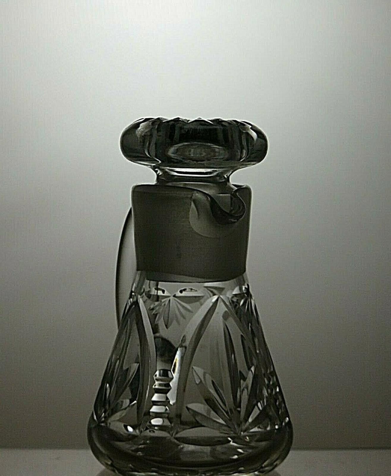 The Unbranded Brand Vintage Lead Crystal Cut Glass Bottle & Lid 5 1/8" Size ONE SIZE - 4 Thumbnail